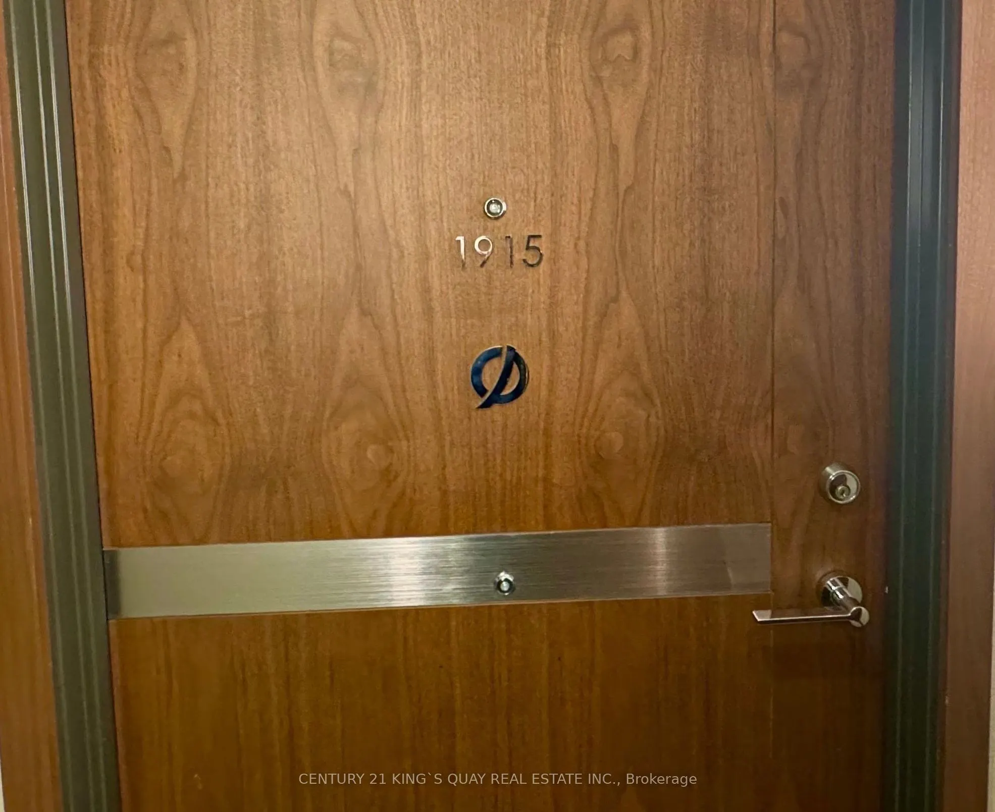 19 Bathurst Street #1915