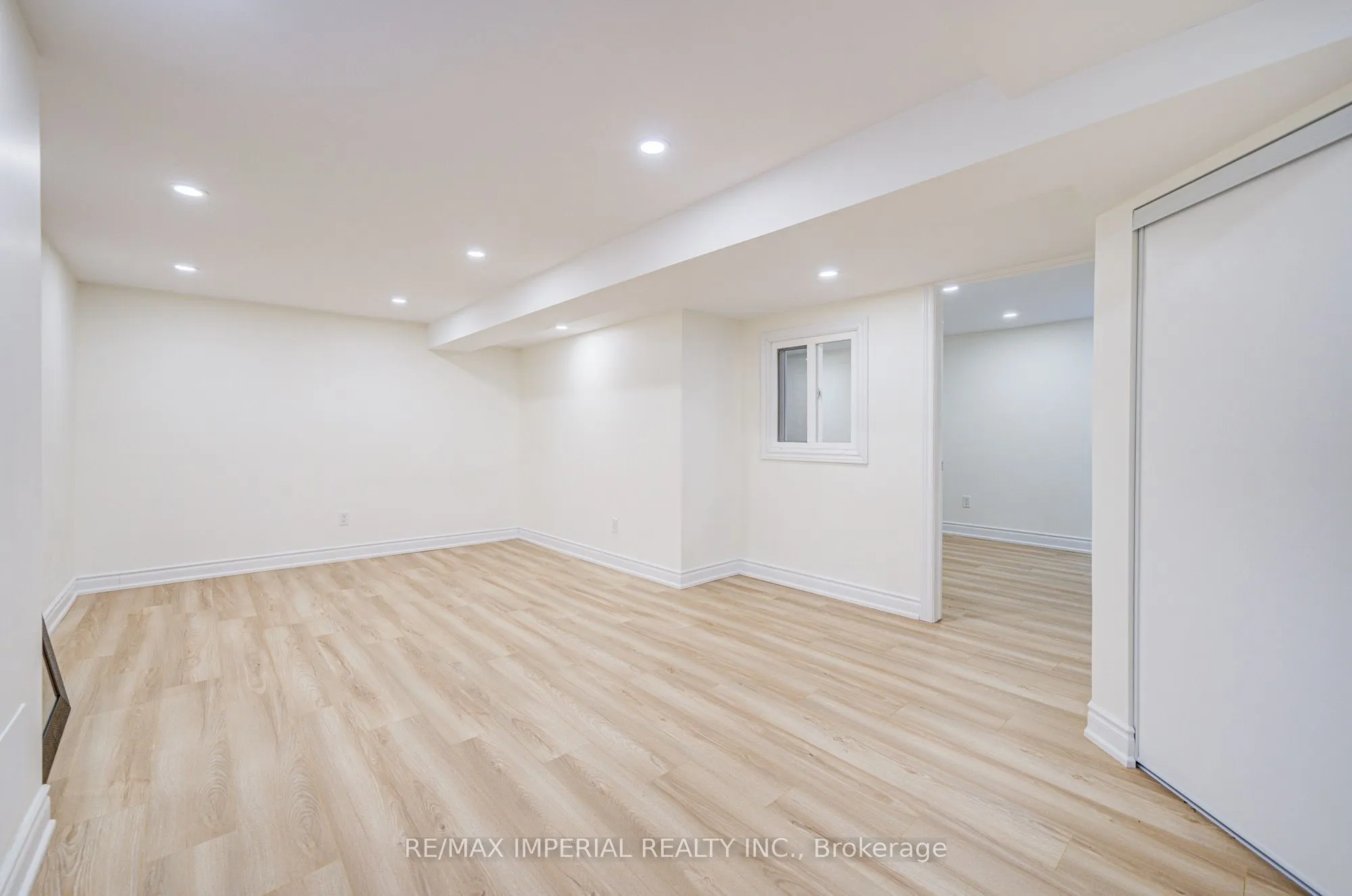 318 Hollyberry Trail