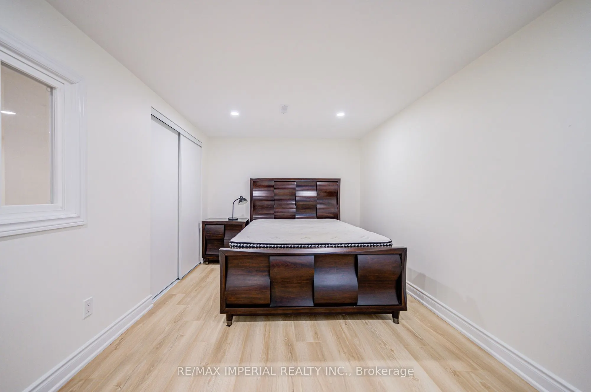 318 Hollyberry Trail