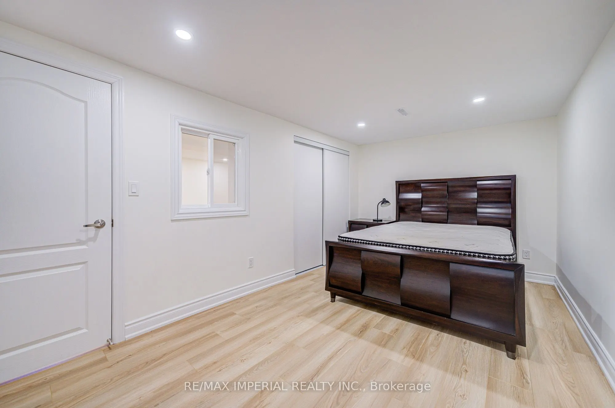 318 Hollyberry Trail