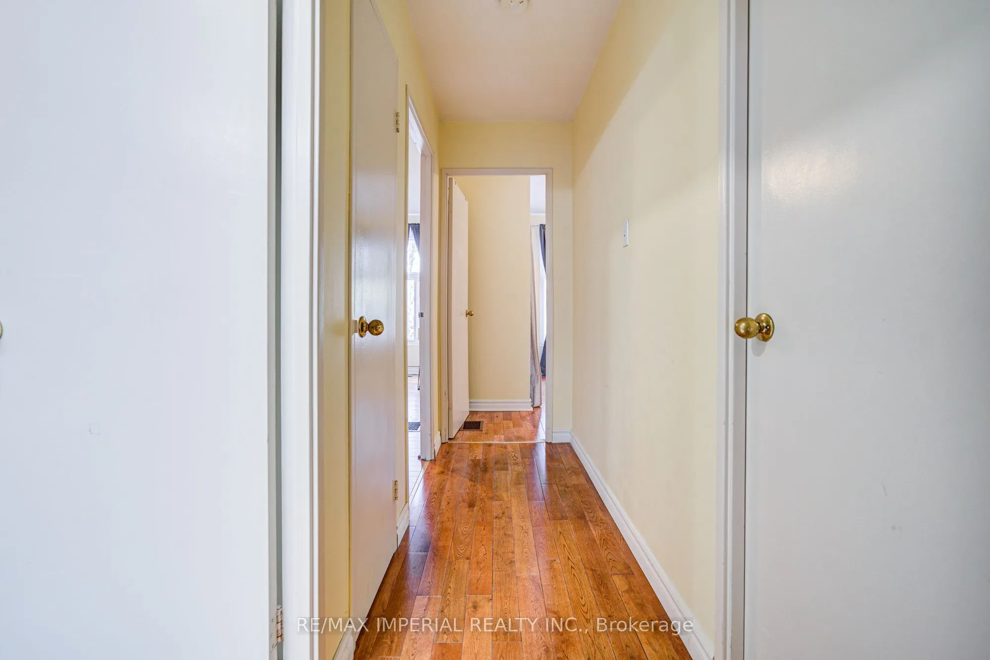 318 Hollyberry Trail