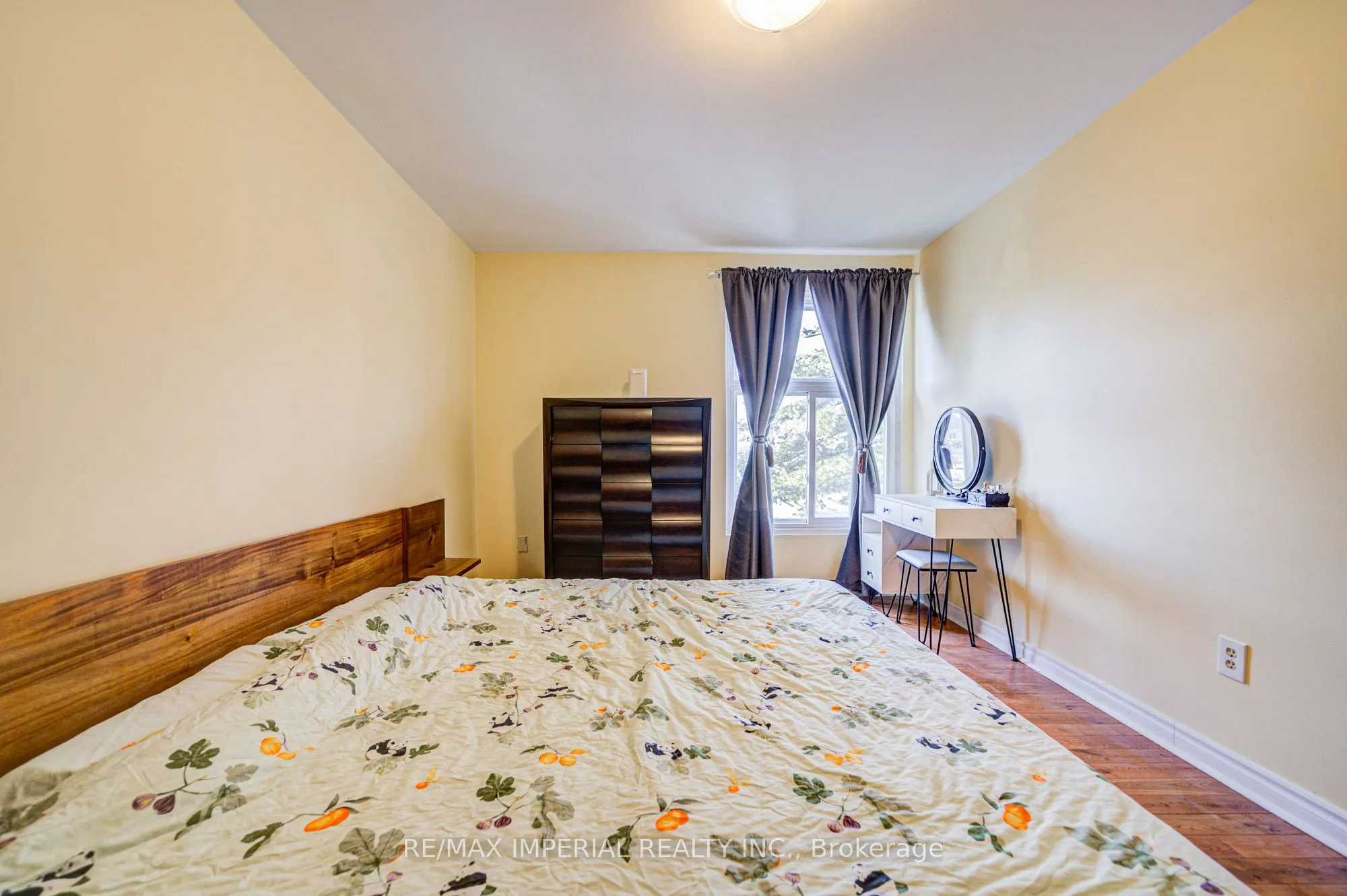 318 Hollyberry Trail