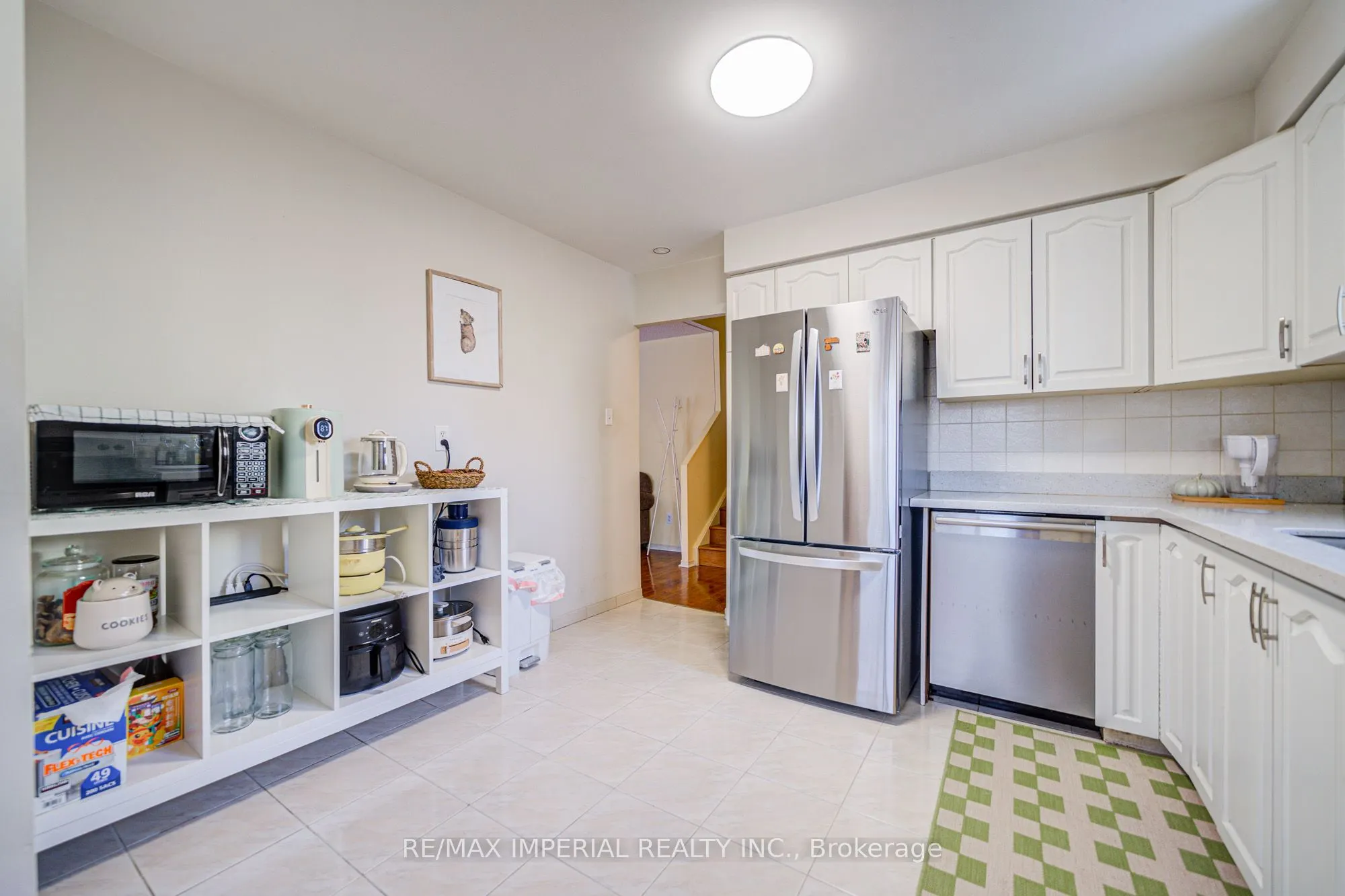 318 Hollyberry Trail