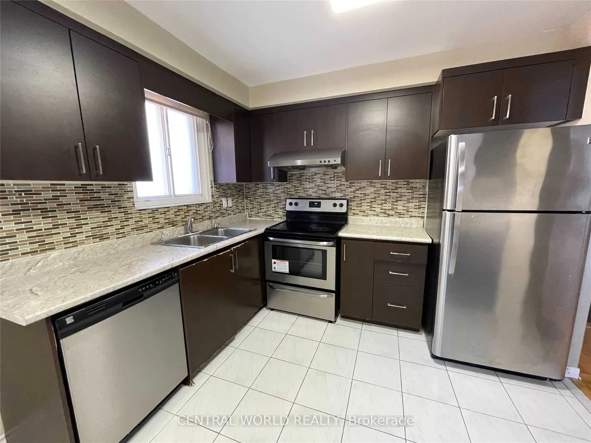 122 Chipwood Crescent, #Upper