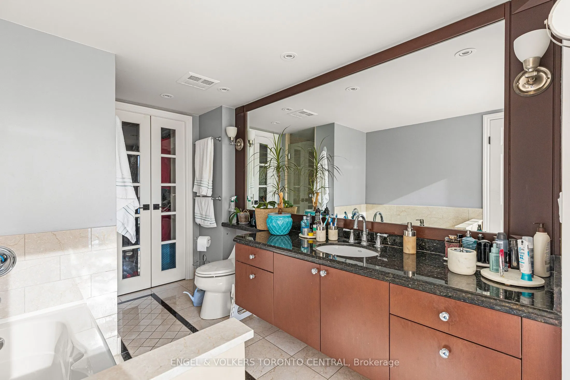 25 The Esplanade, #2904