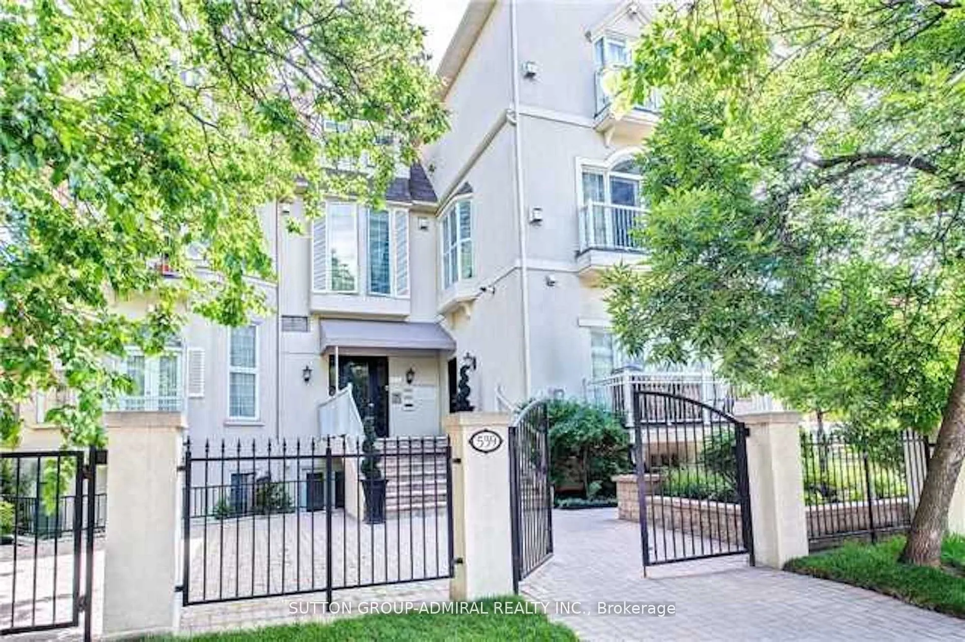 539 Jarvis Street, #M3