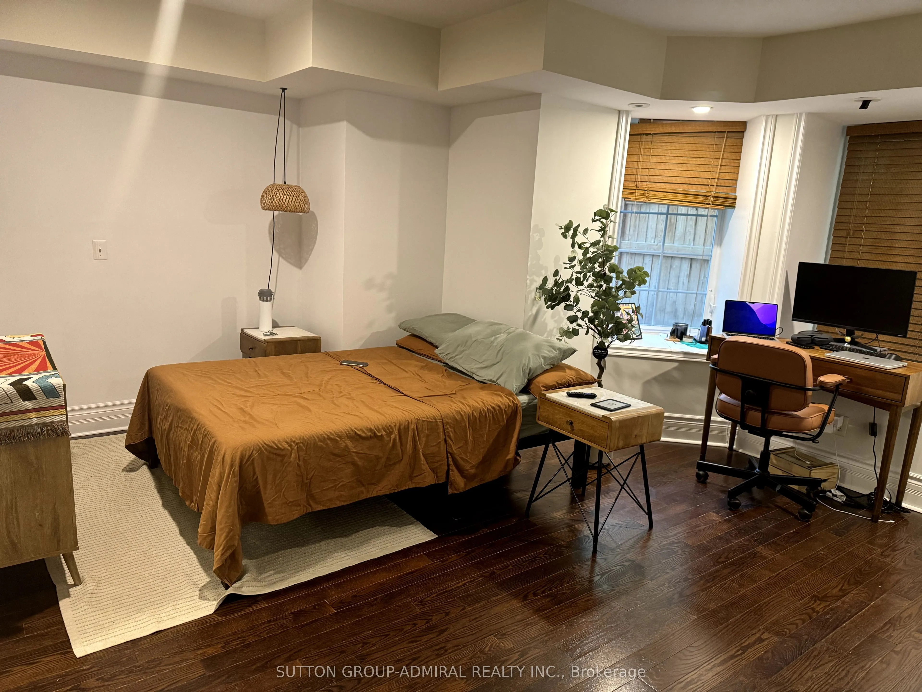 539 Jarvis Street, #M3