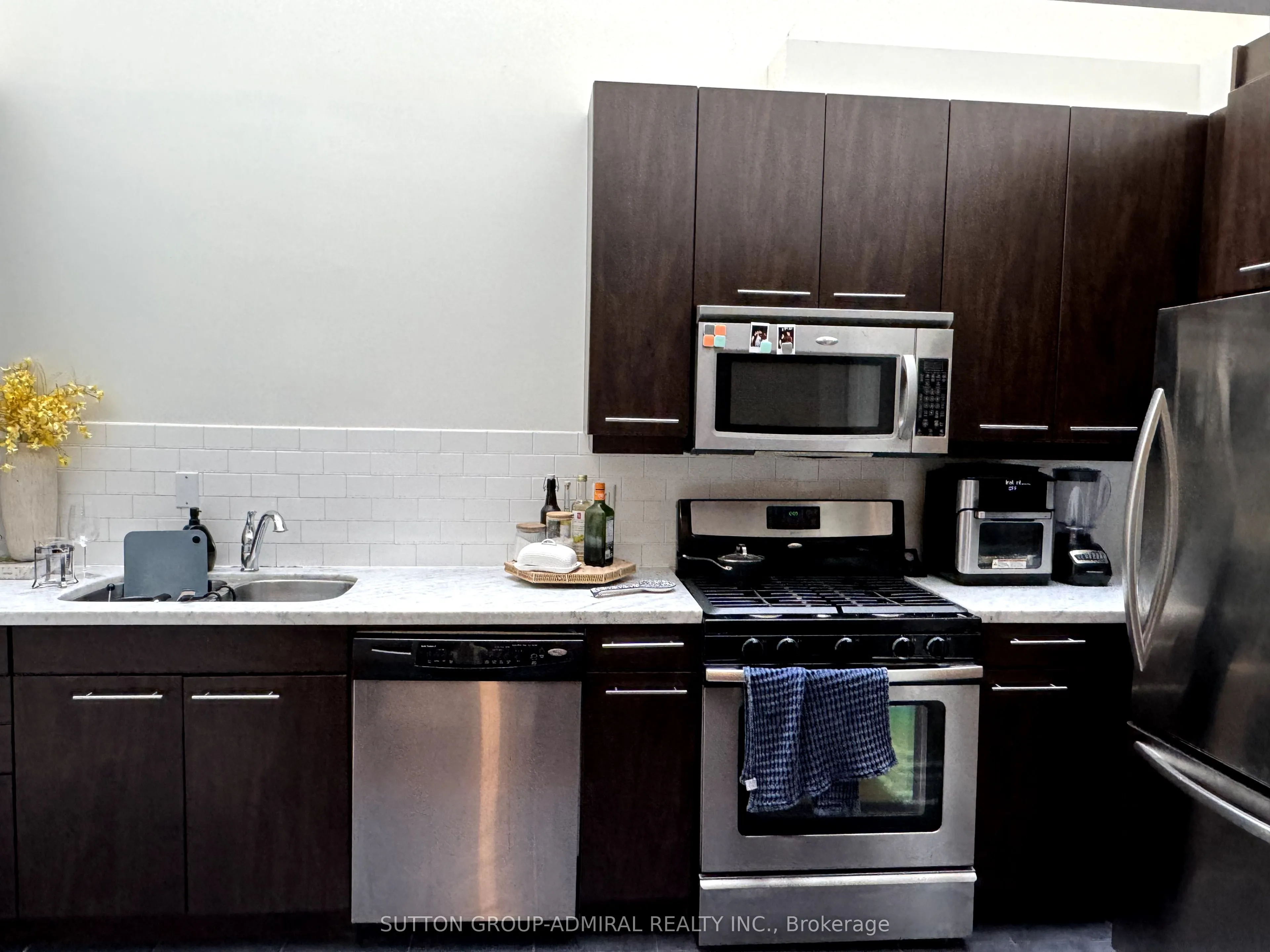 539 Jarvis Street, #M3