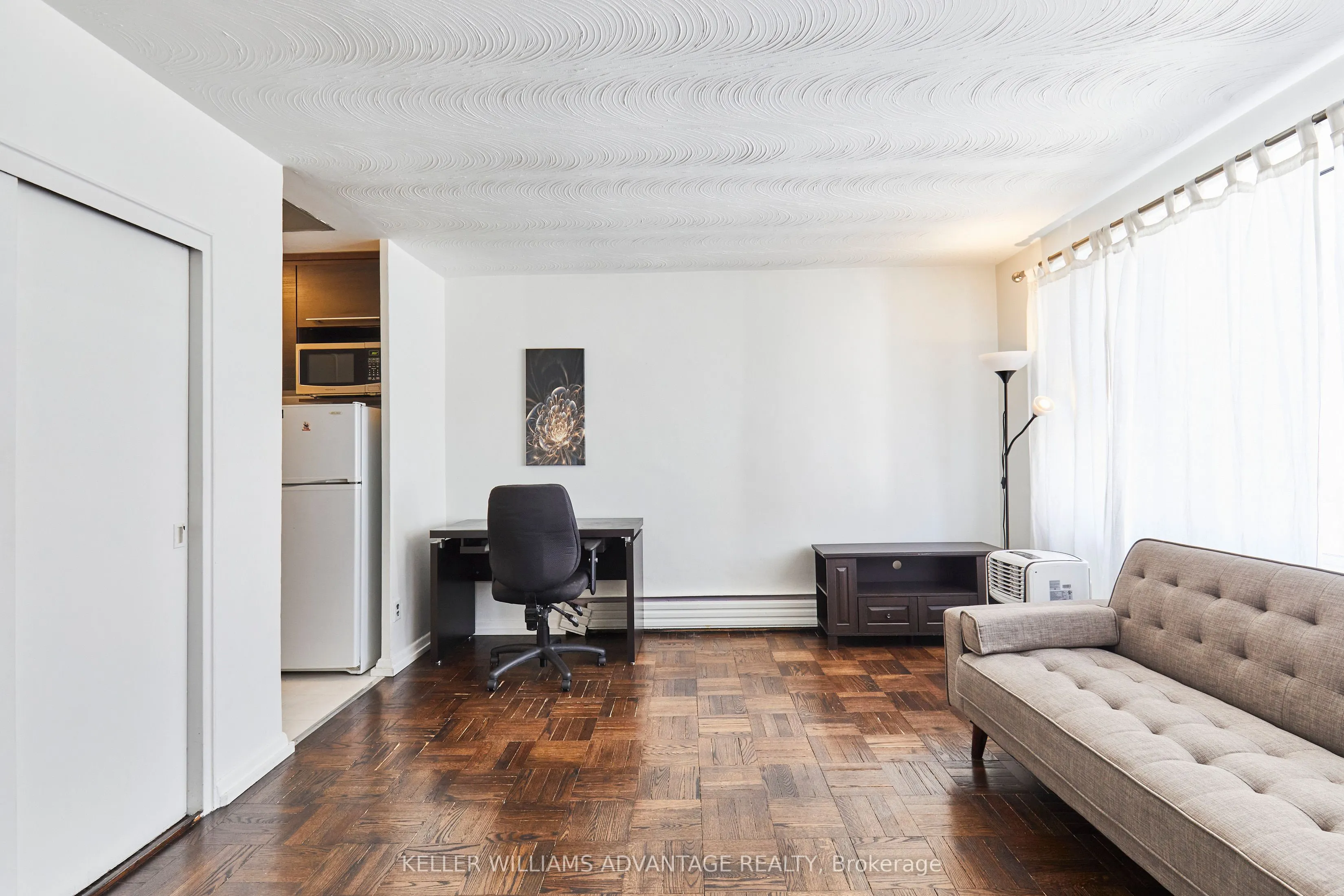 1901 Bayview Avenue, #405