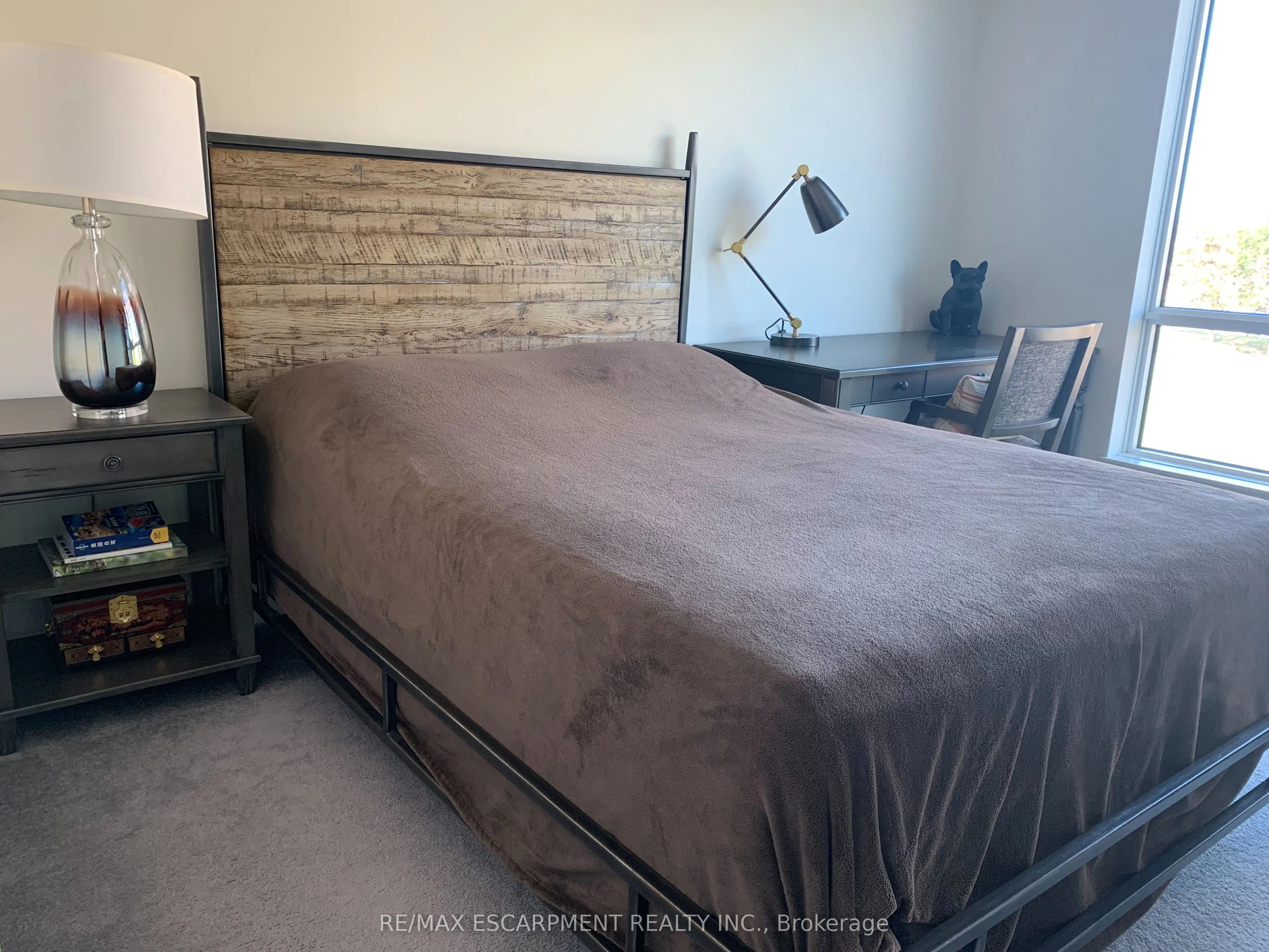 639 Lawrence Avenue W, #323