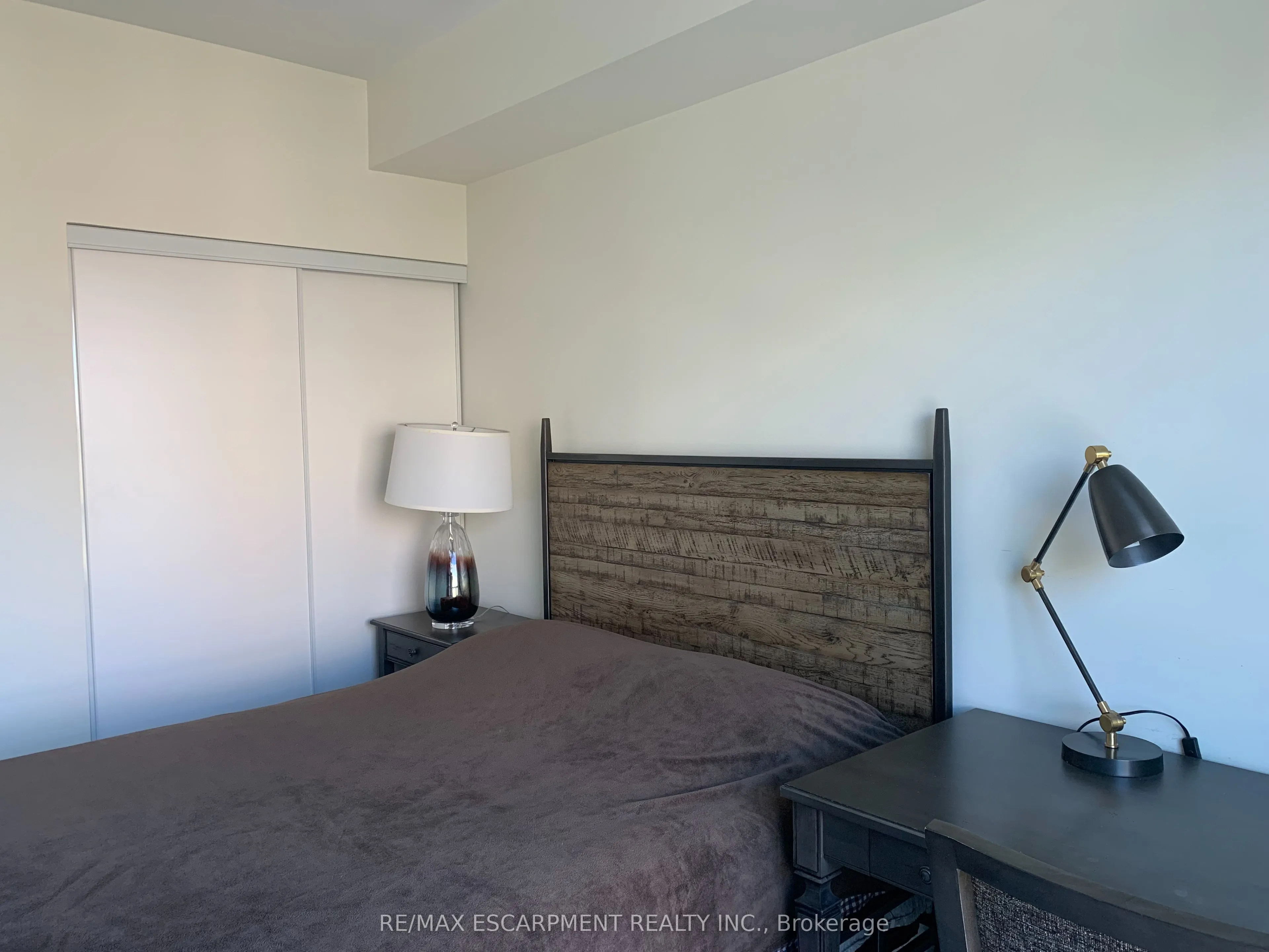 639 Lawrence Avenue W, #323