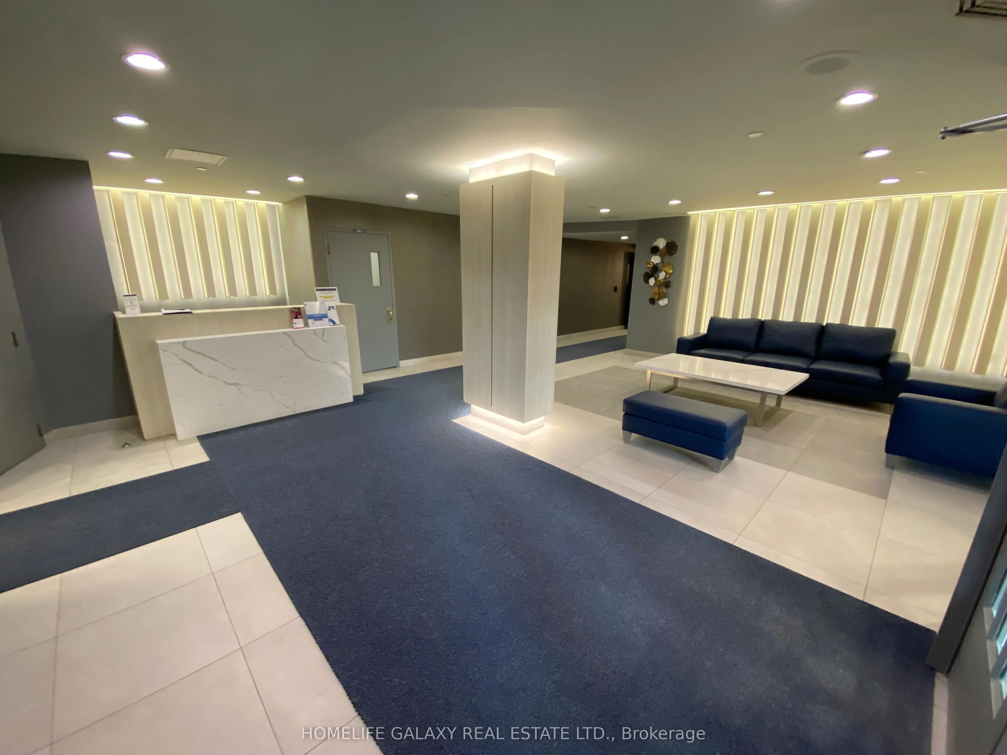 5795 Yonge Street, #909