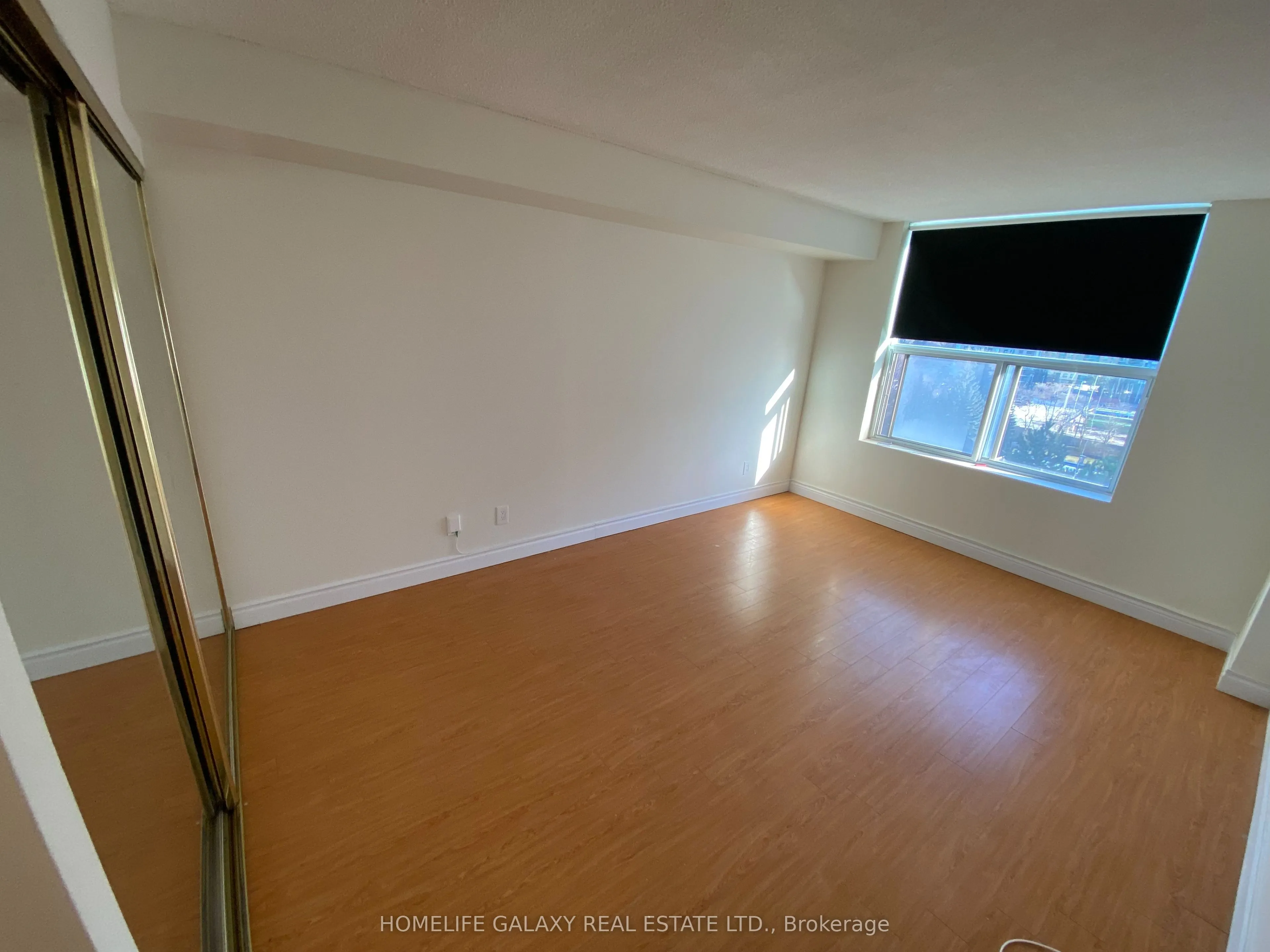 5795 Yonge Street, #909