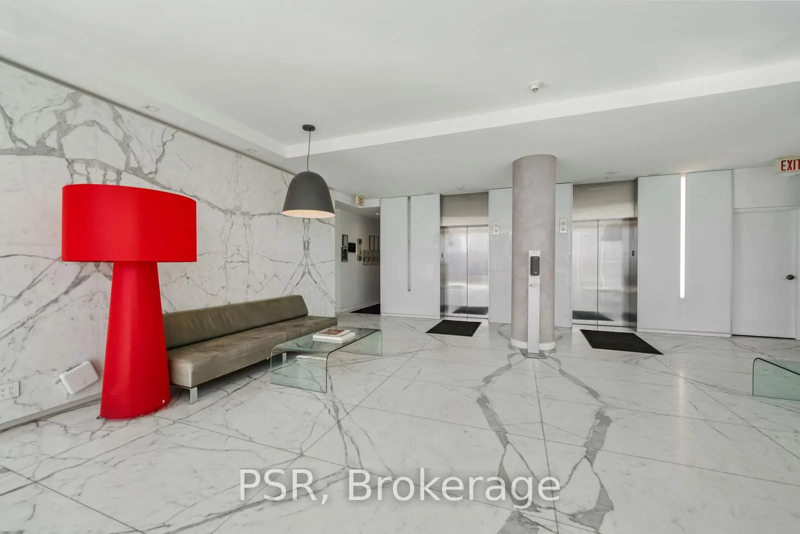 552 Wellington Street W, #1501