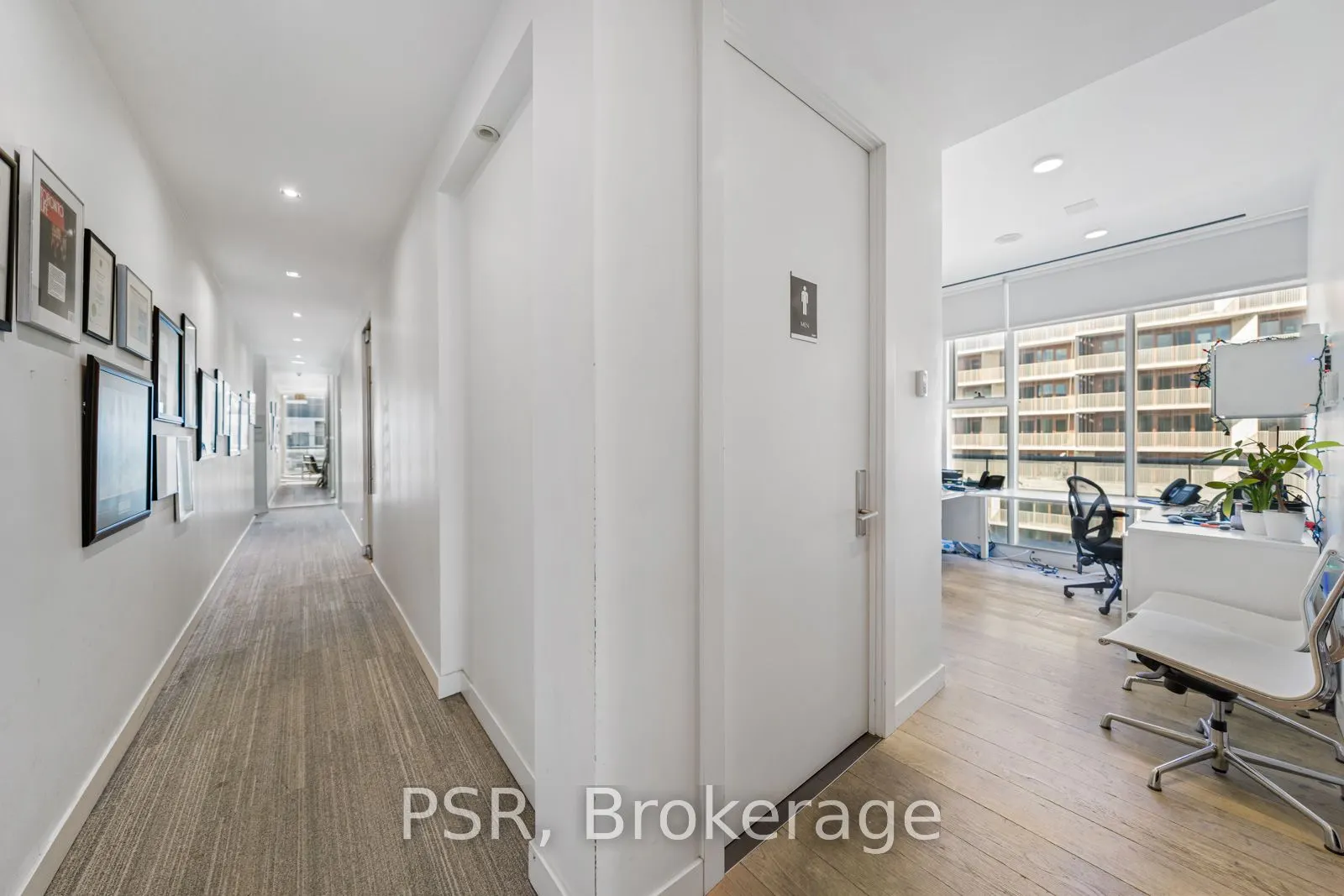 552 Wellington Street W, #1501