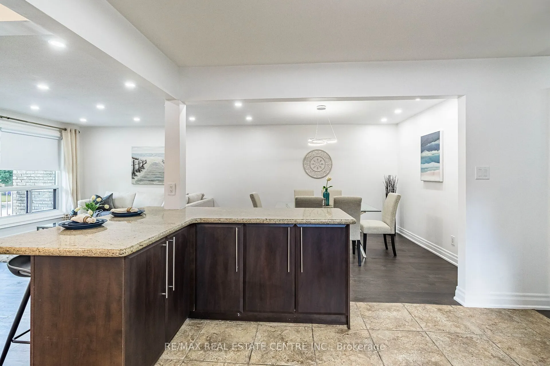 114 Sexton Crescent