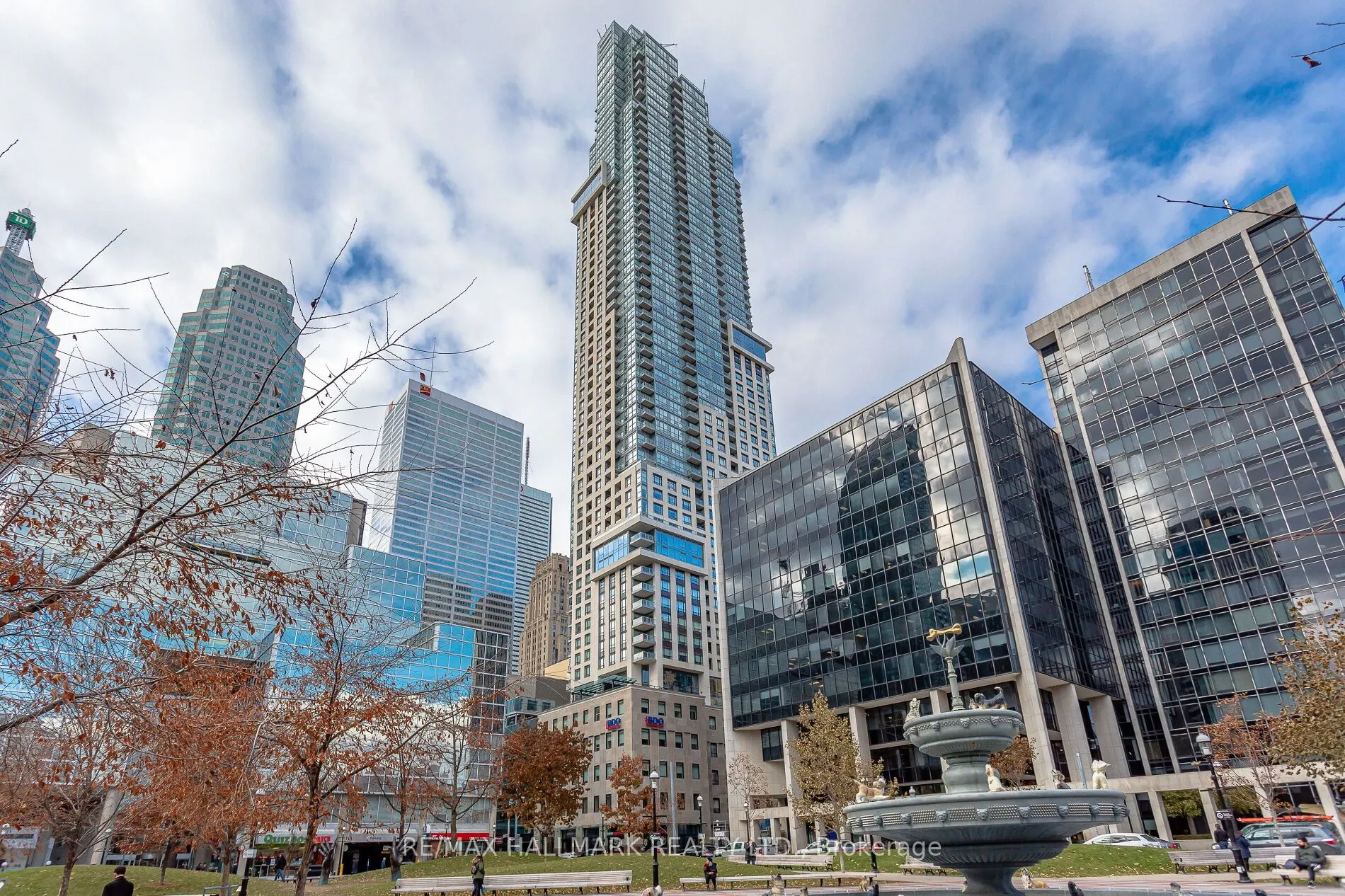 88 Scott Street, #4903