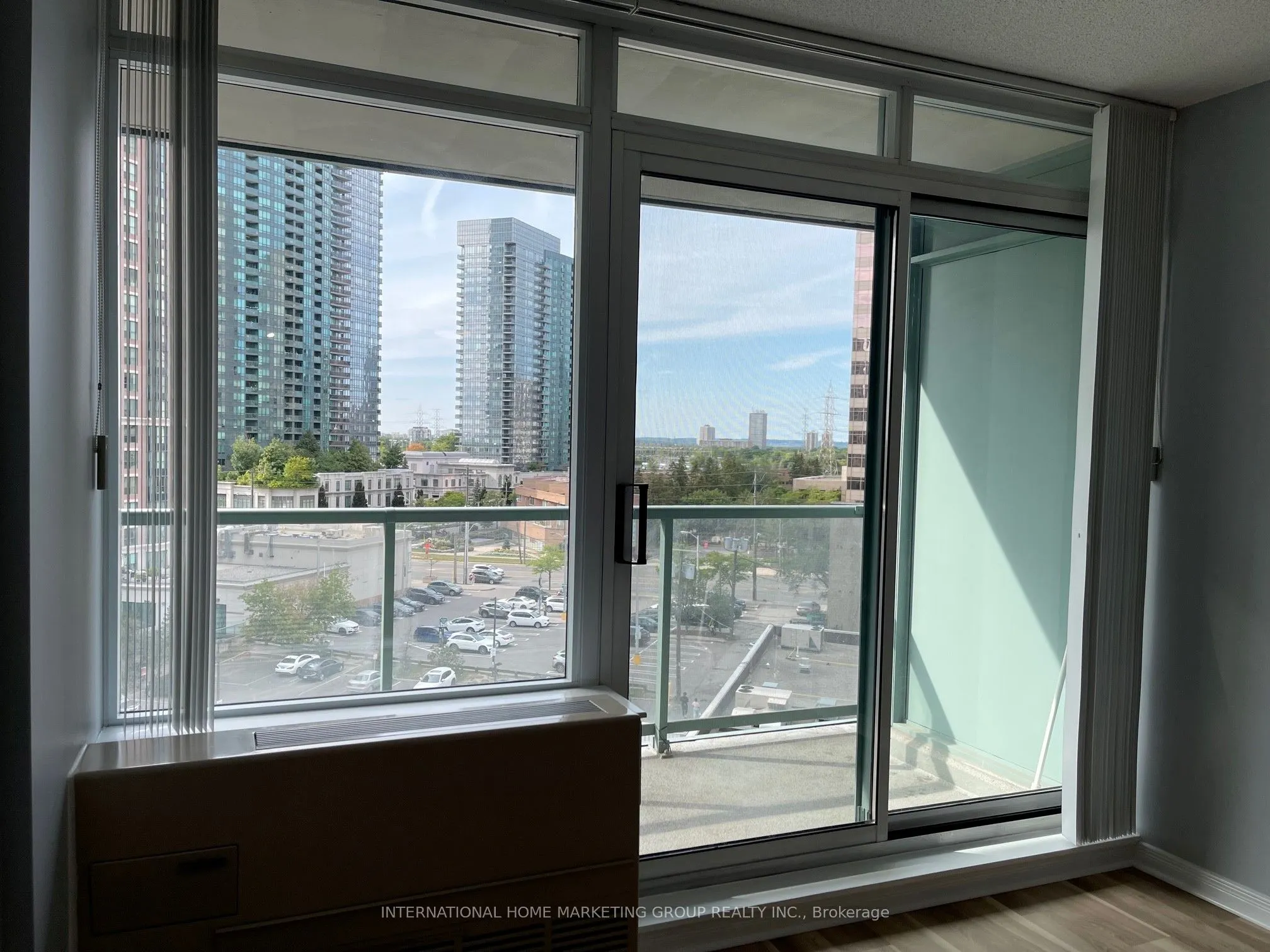 5508 Yonge Street, #707