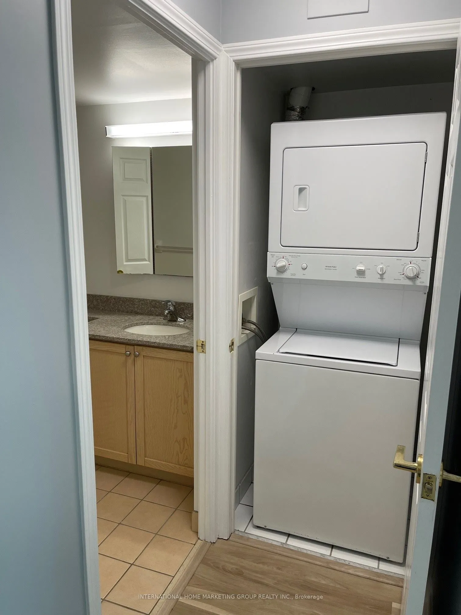 5508 Yonge Street, #707