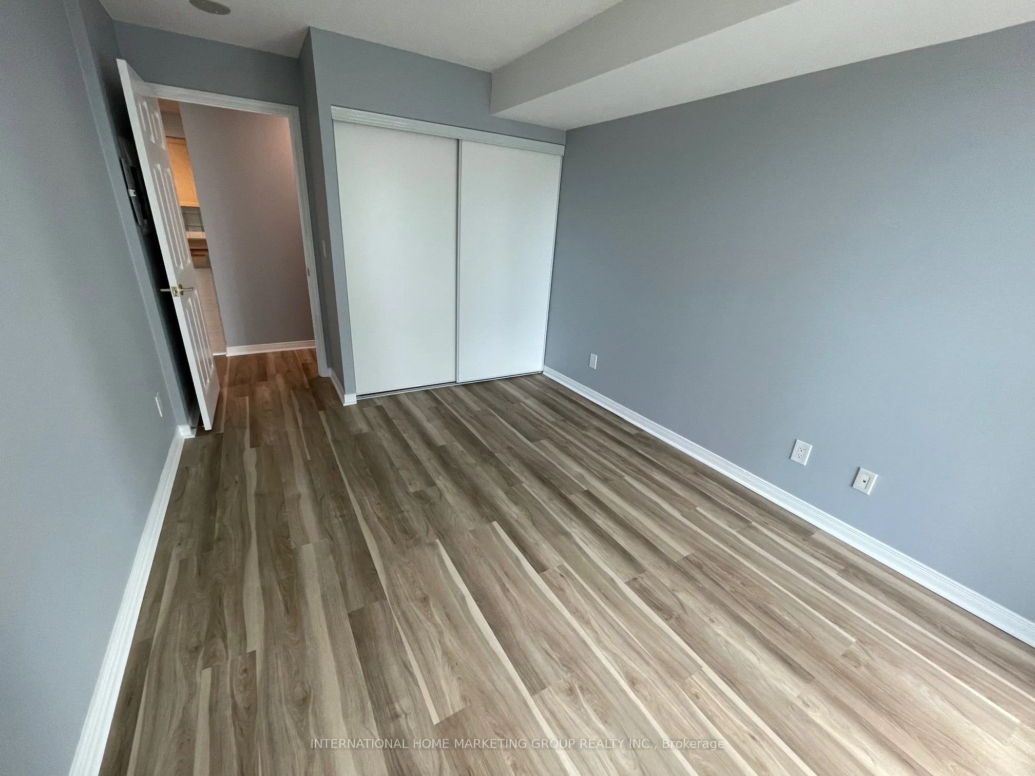 5508 Yonge Street, #707