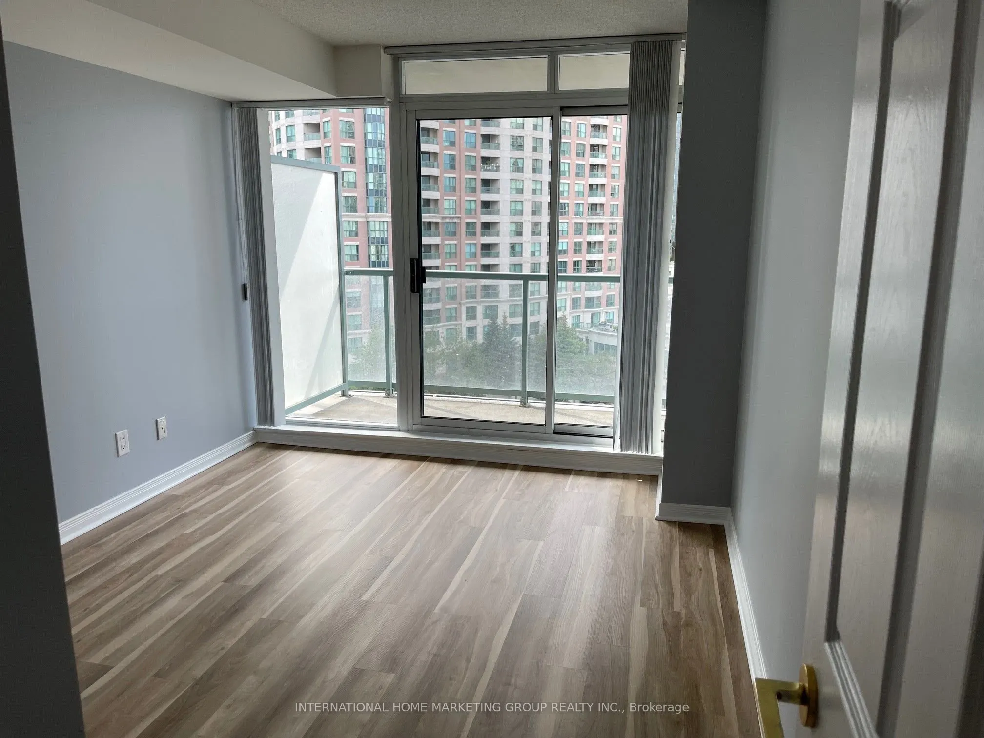 5508 Yonge Street, #707