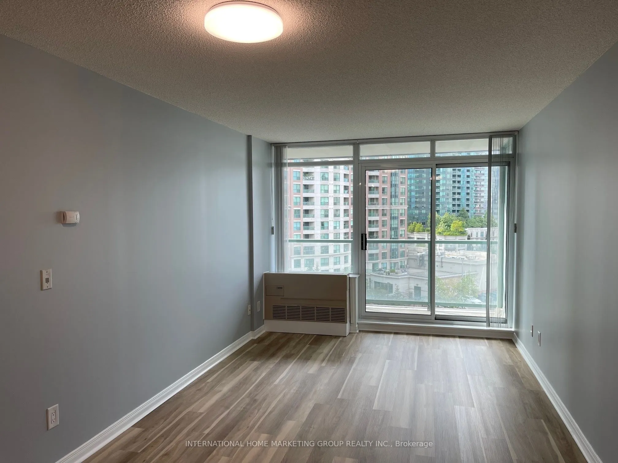 5508 Yonge Street, #707