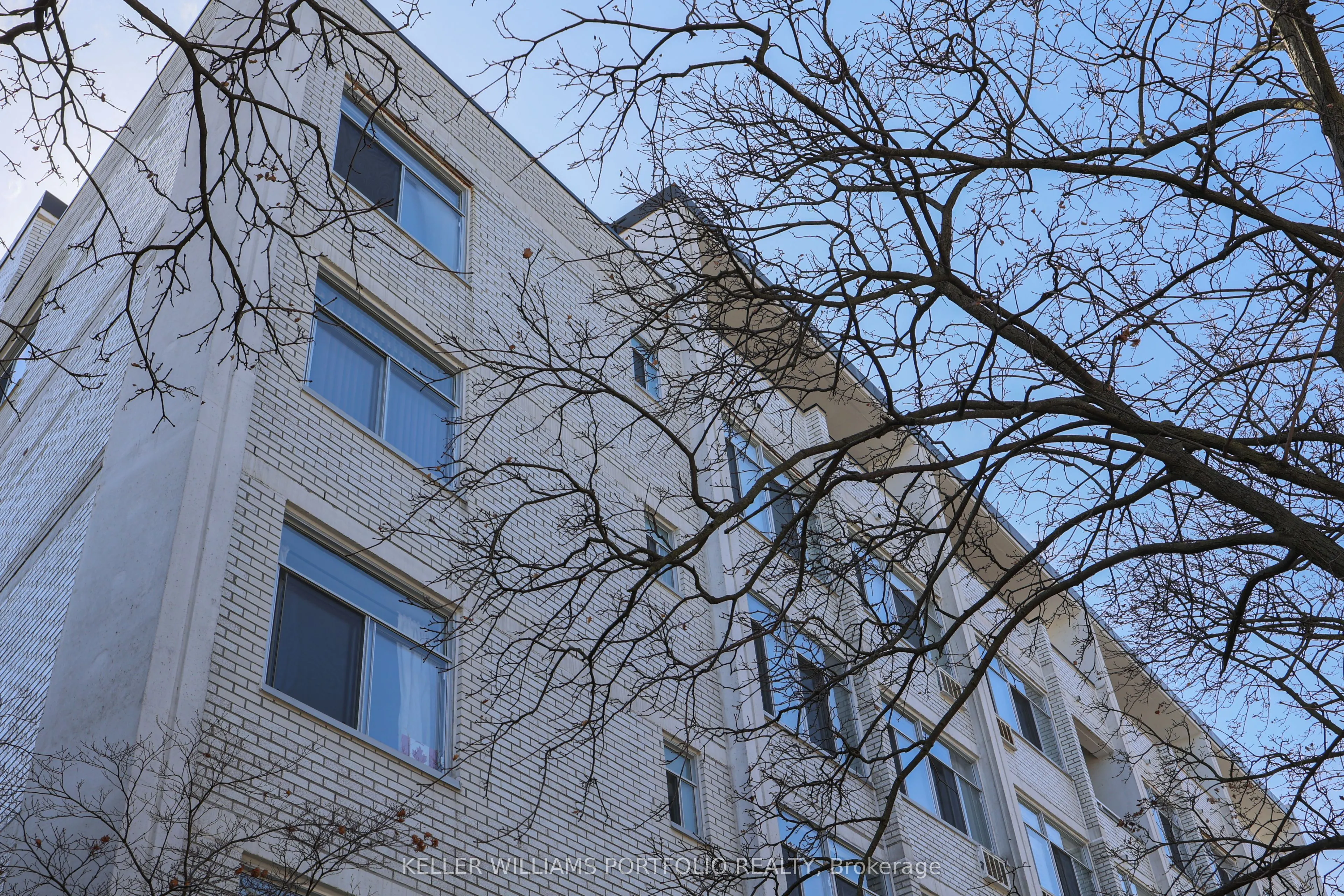 335 Lonsdale Road, #510