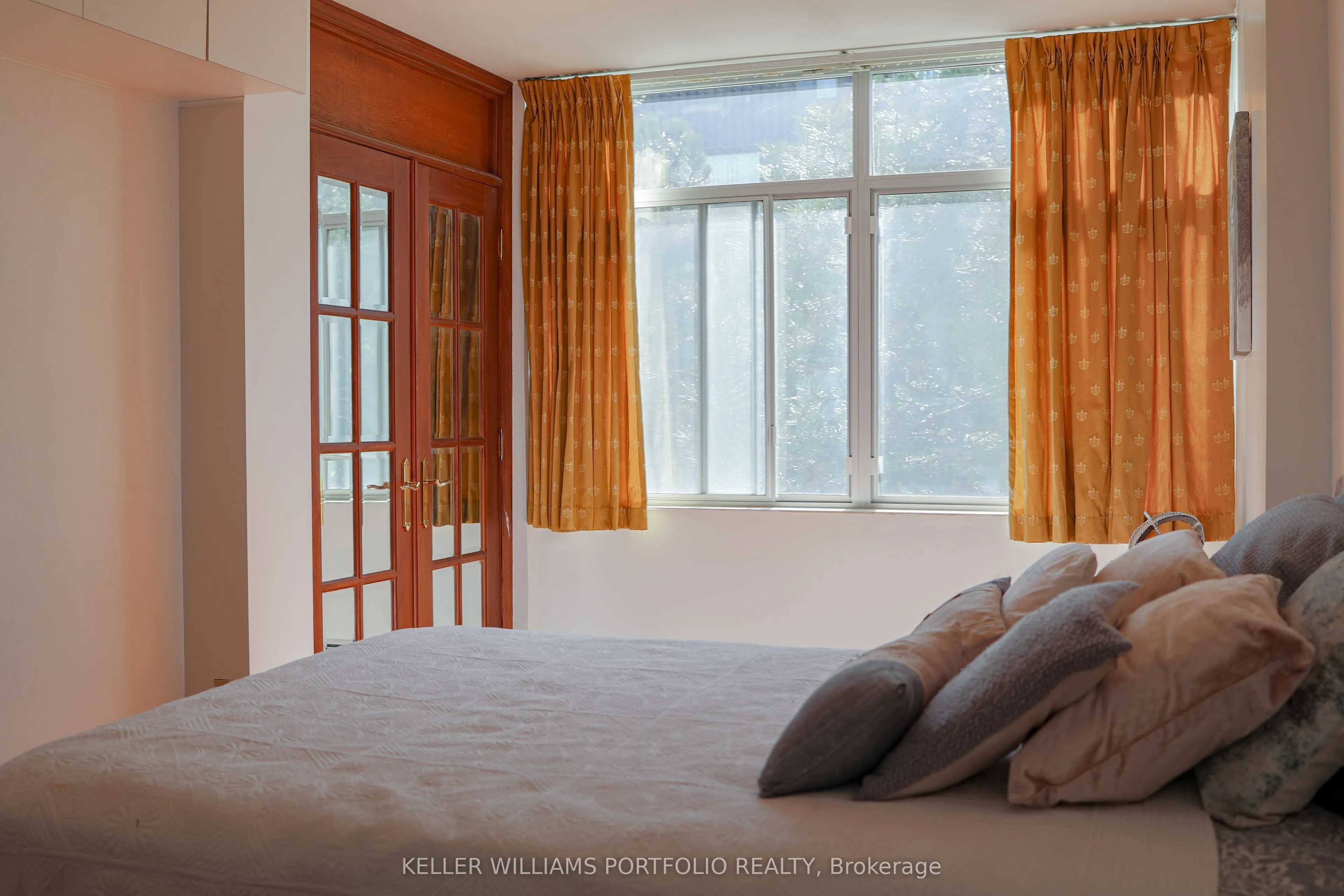 335 Lonsdale Road, #510