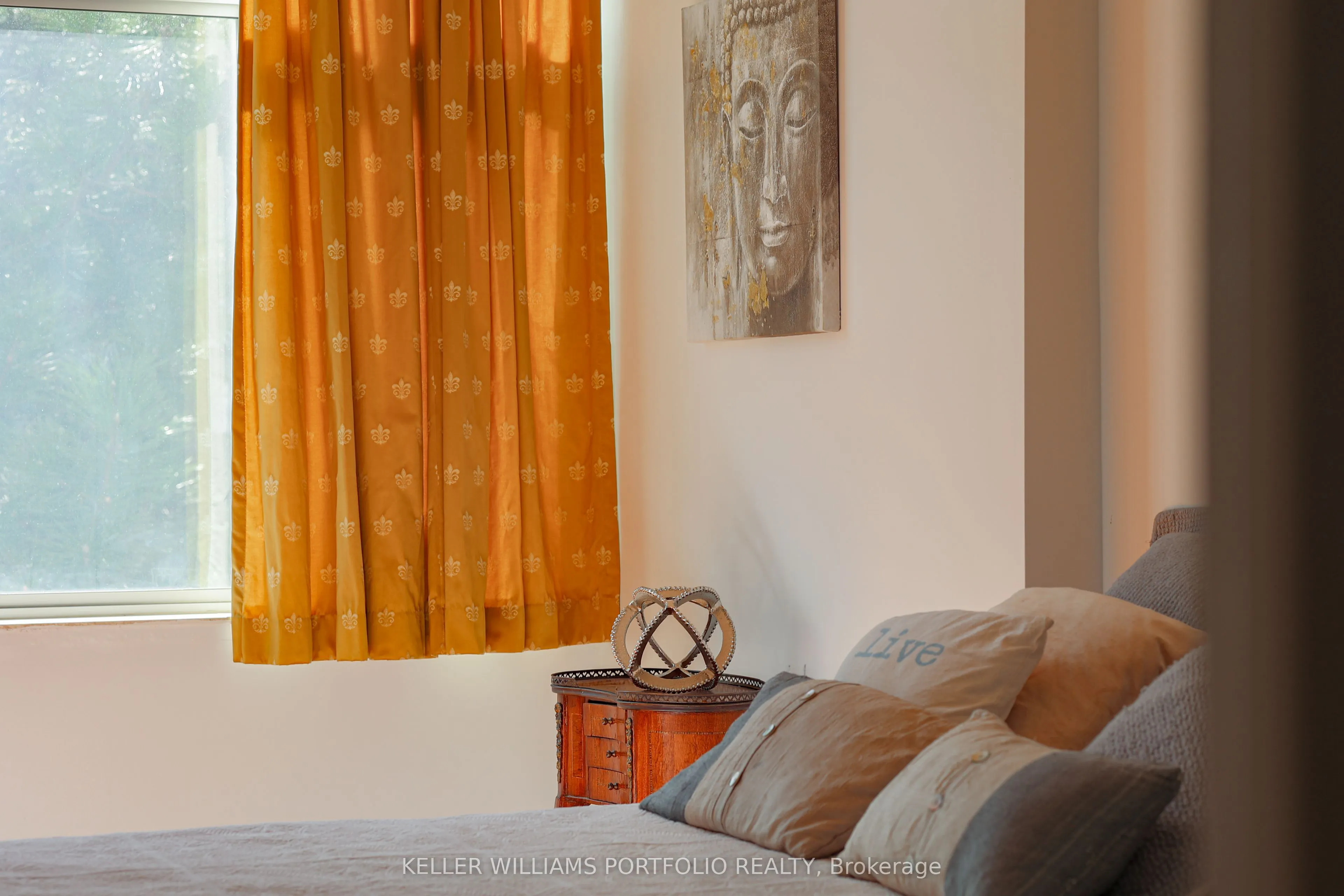 335 Lonsdale Road, #510