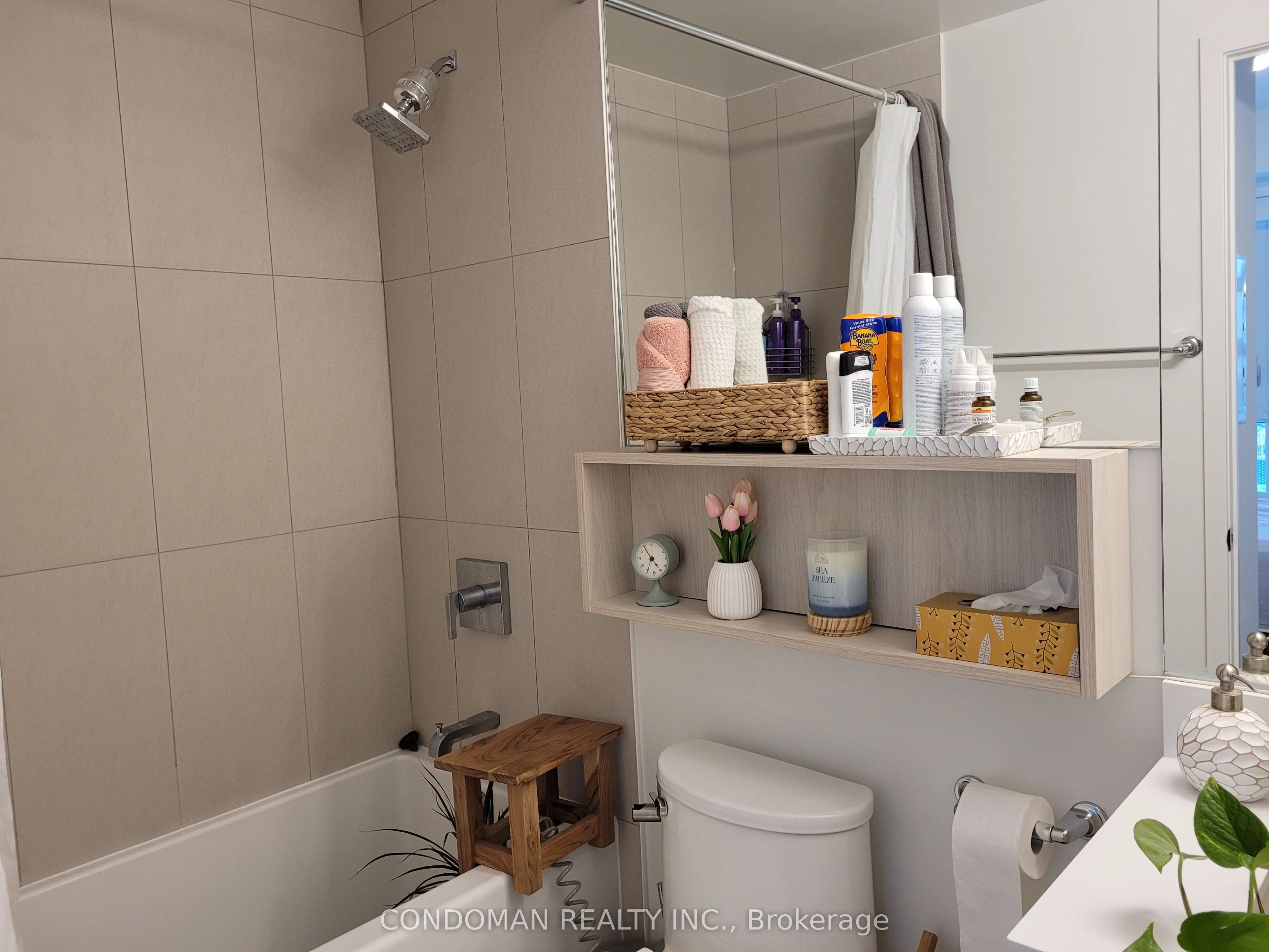 100 Dalhousie Street, #2408