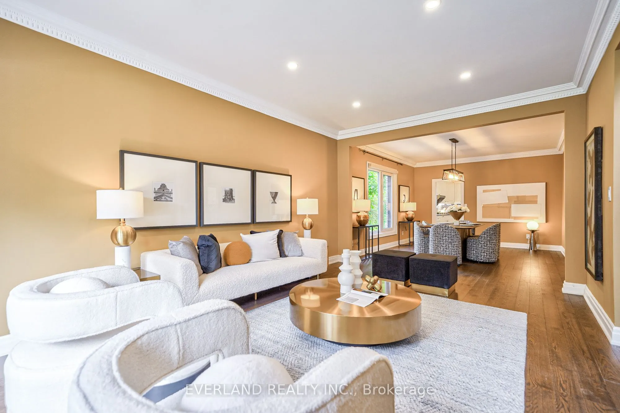 6 Lailey Crescent