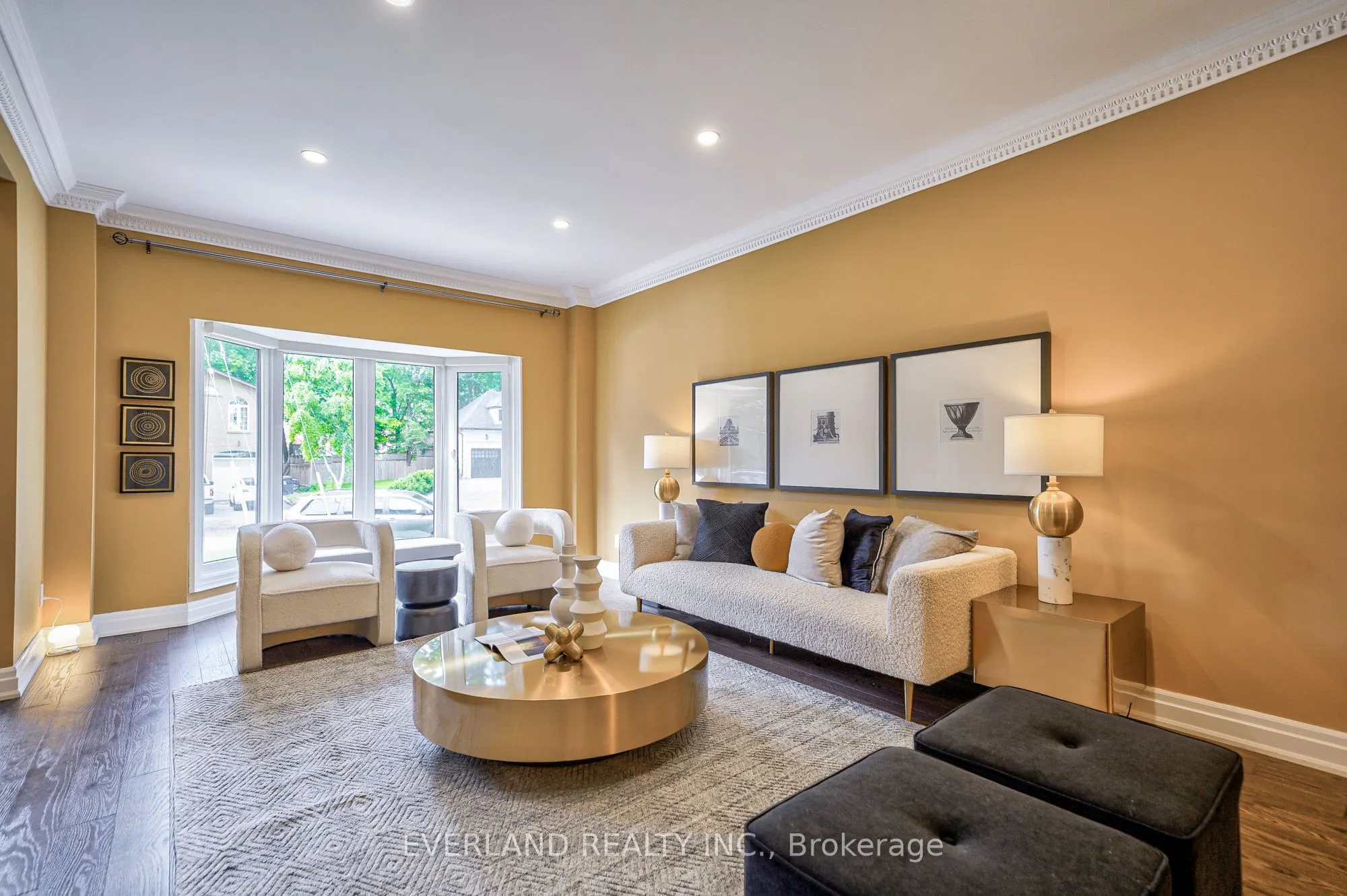 6 Lailey Crescent
