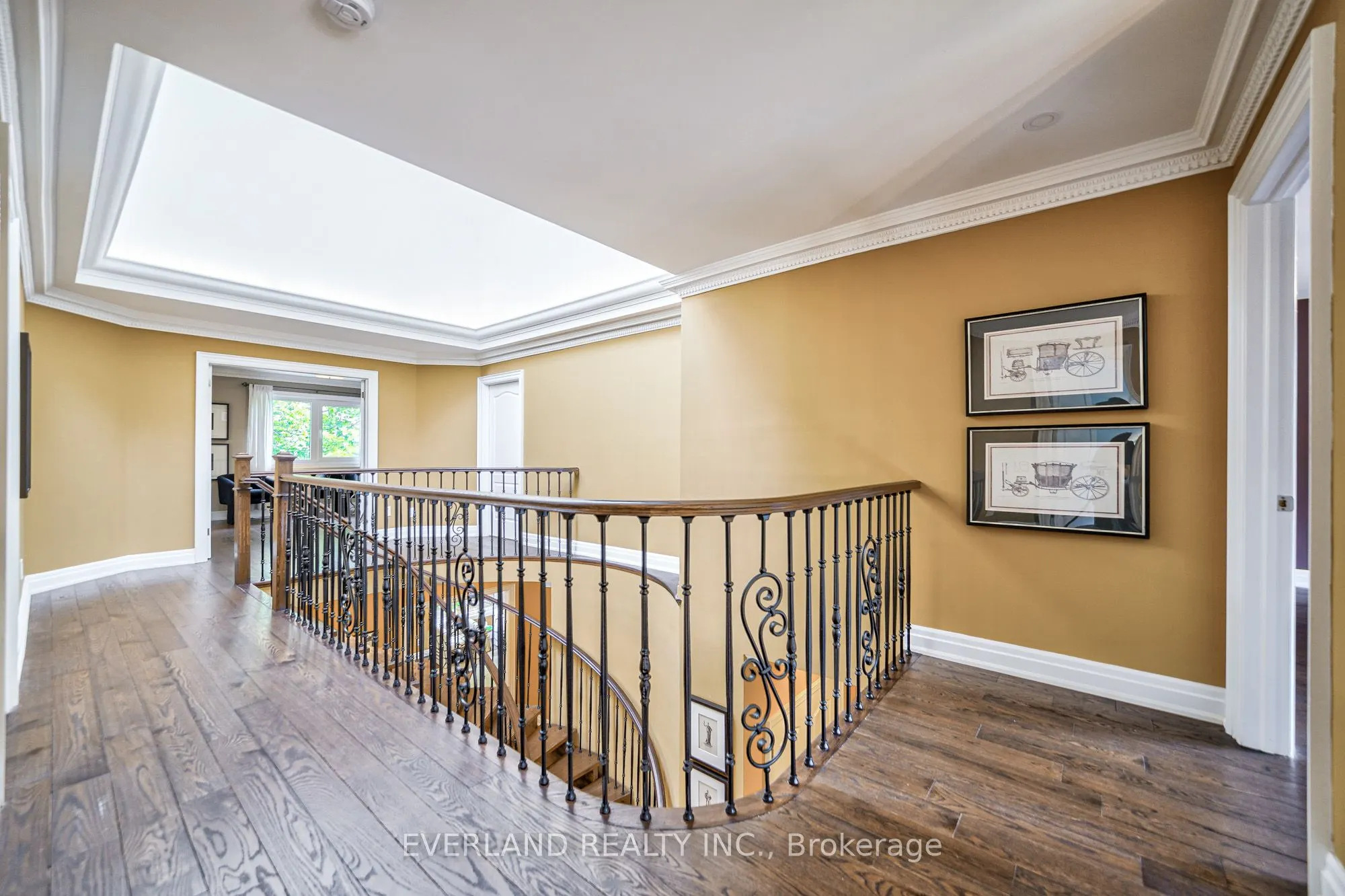 6 Lailey Crescent