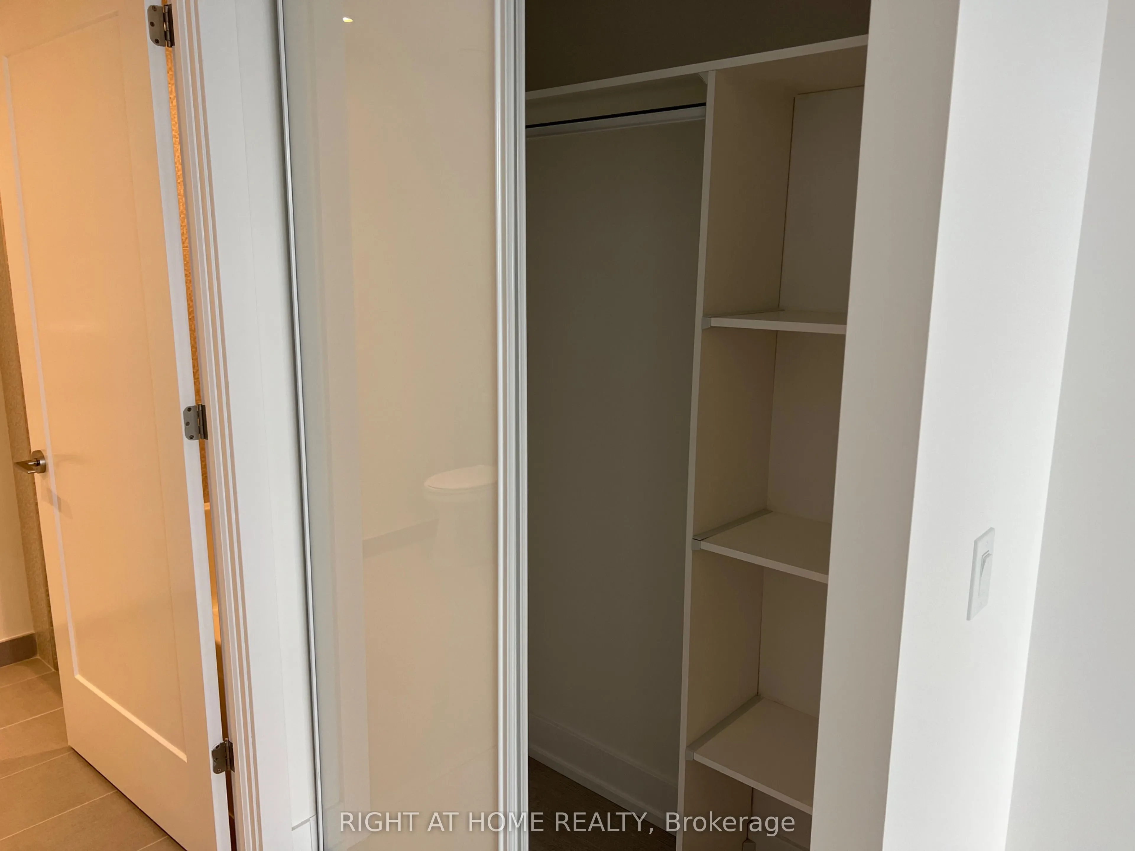 25 Adra Grado Way, #961