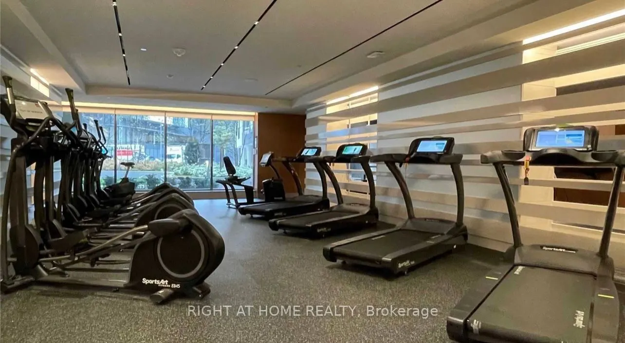 25 Adra Grado Way, #961