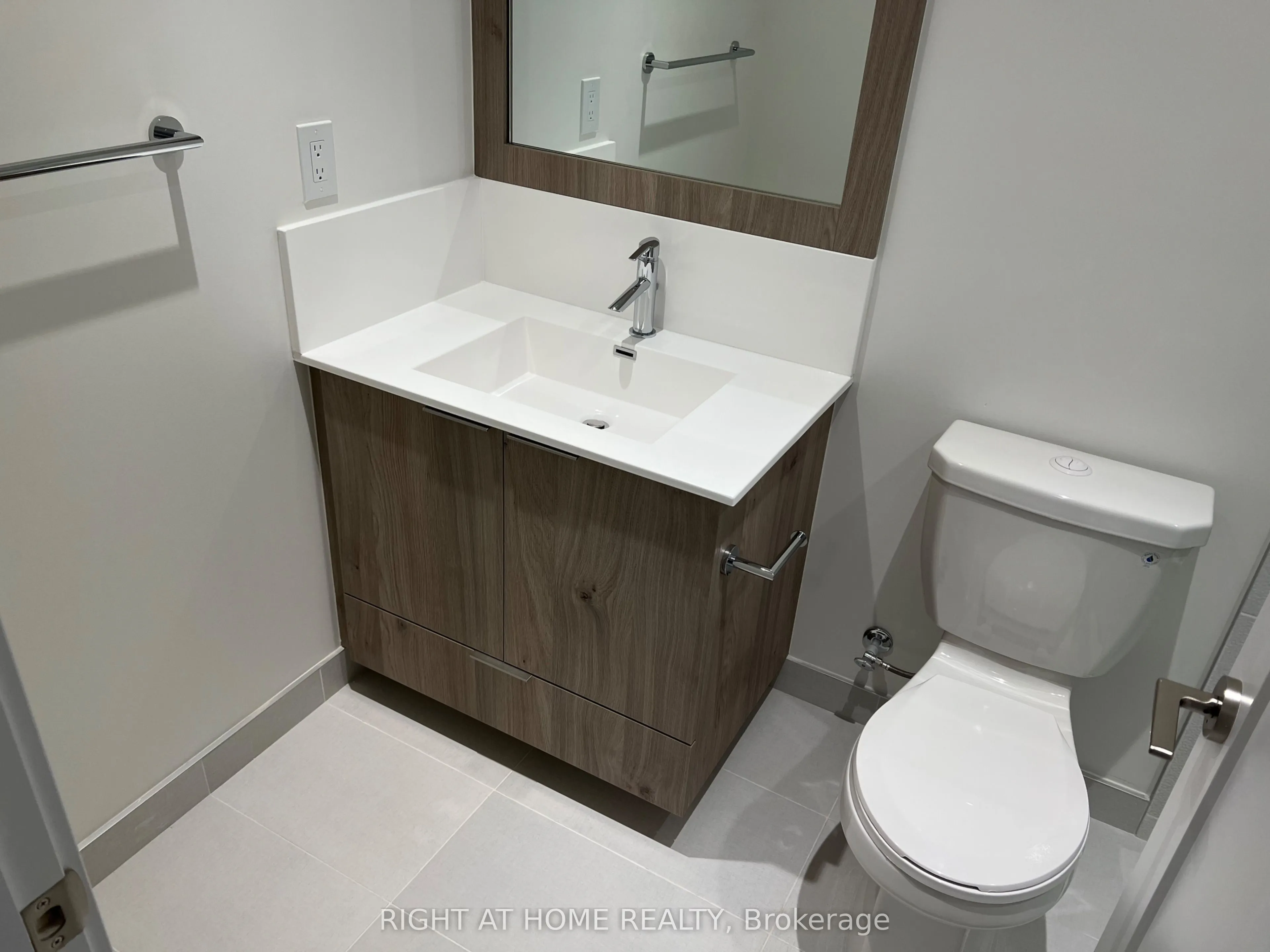 25 Adra Grado Way, #961