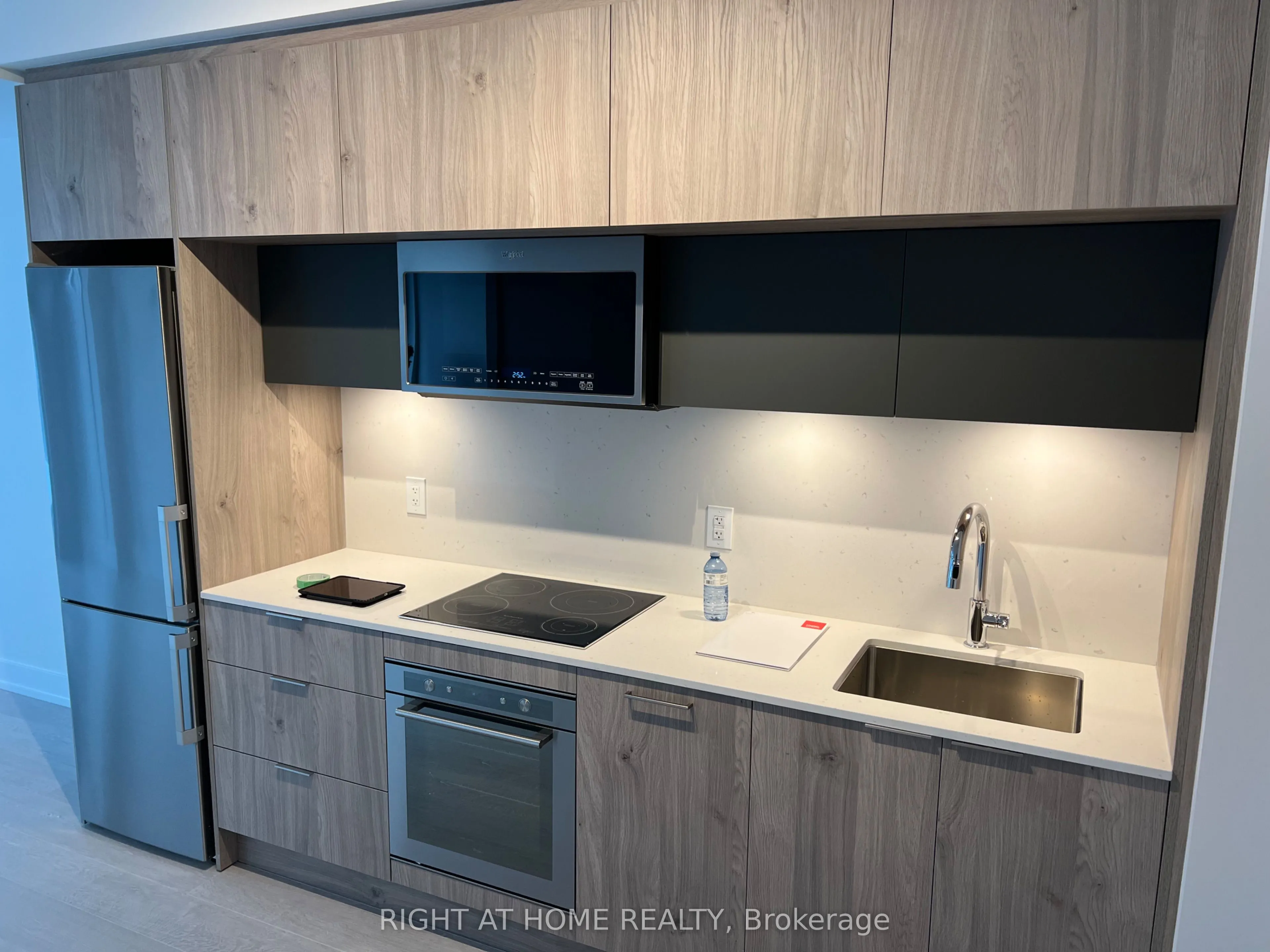 25 Adra Grado Way, #961
