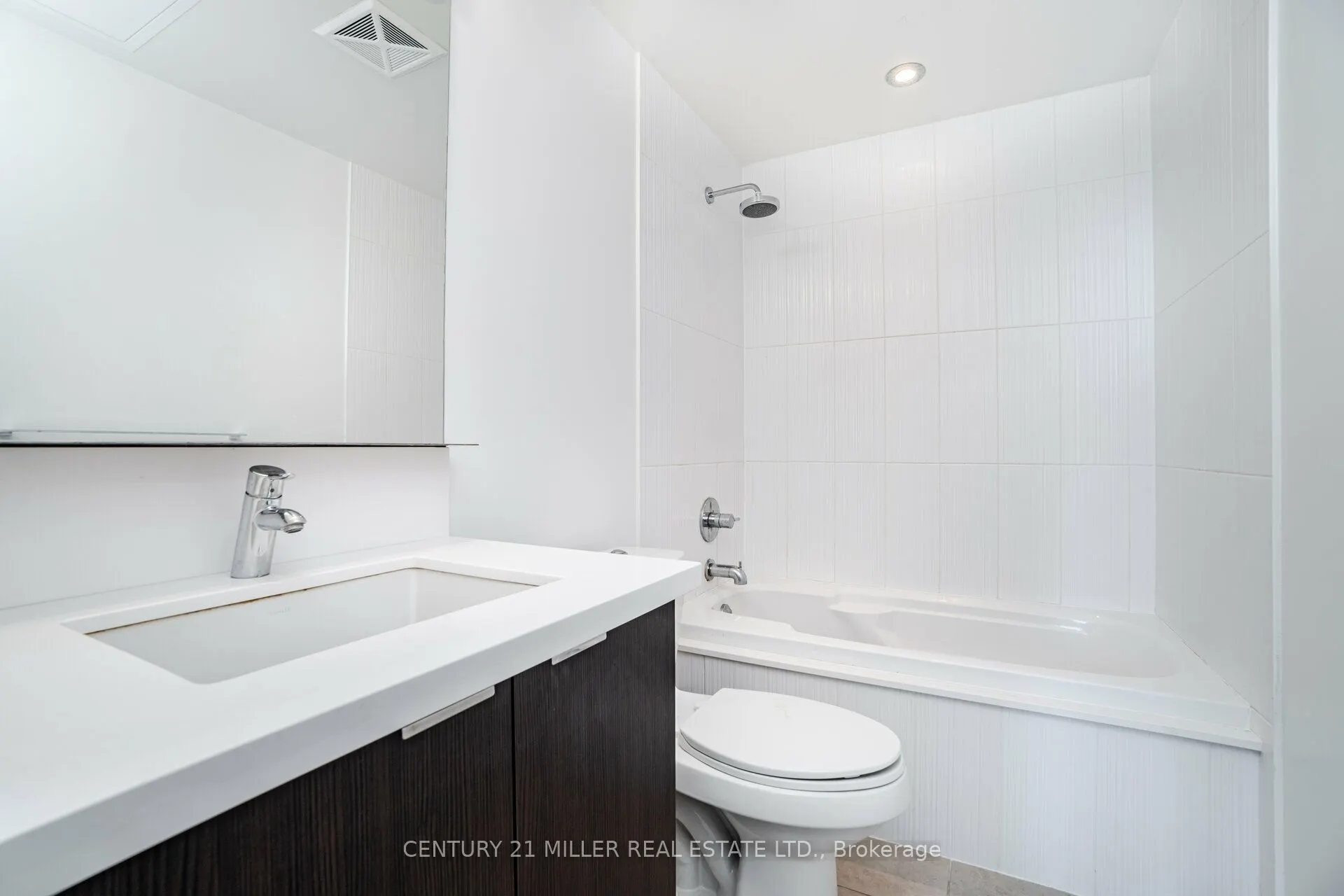 21 Widmer Street #3701