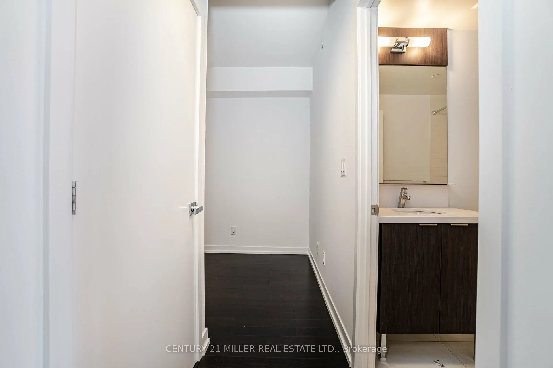 21 Widmer Street #3701