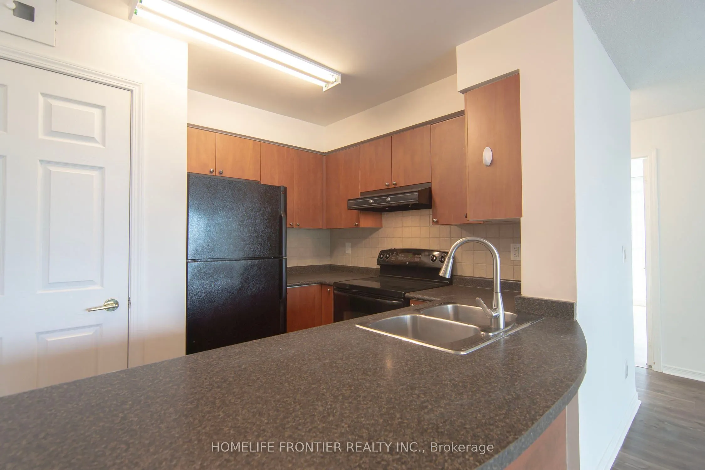 5508 Yonge Street, #302