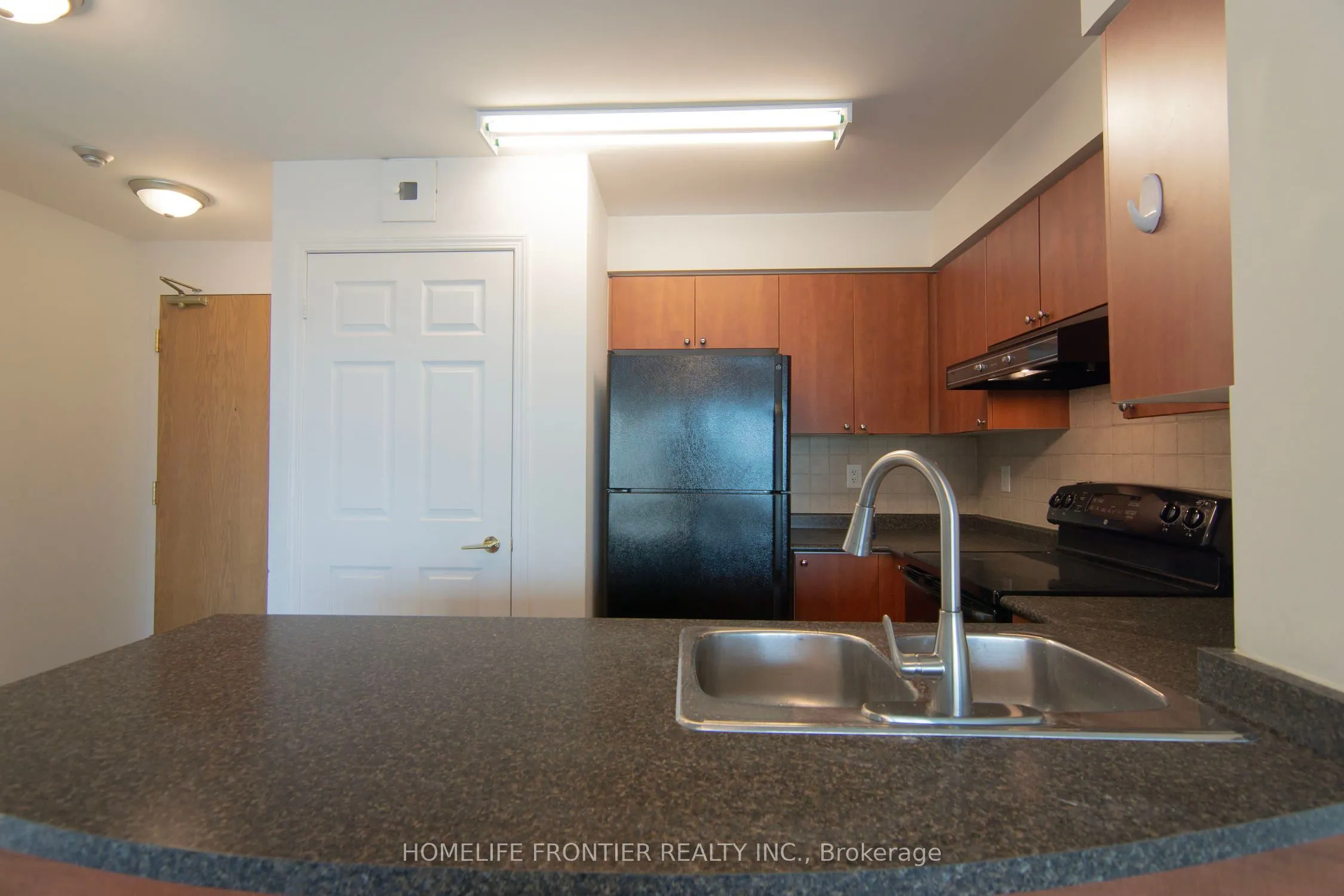 5508 Yonge Street, #302