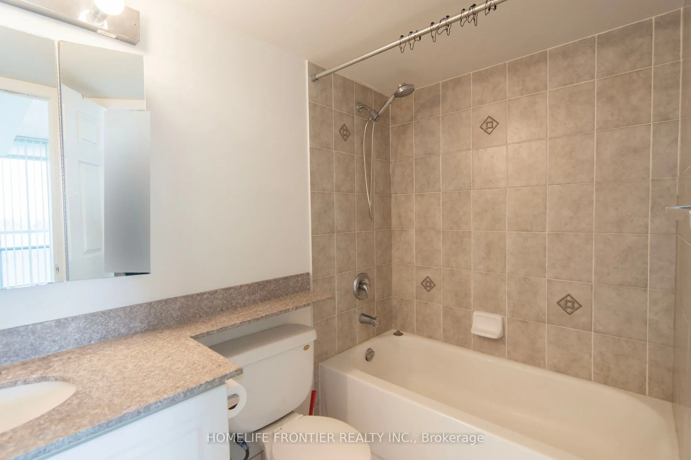 5508 Yonge Street, #302