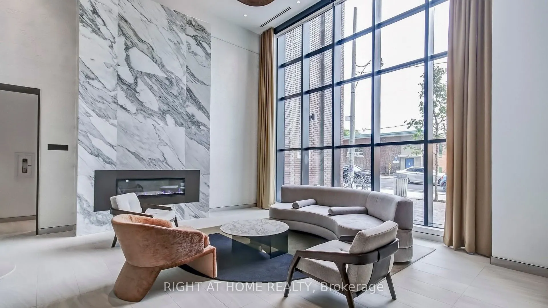 130 River Street, #1406