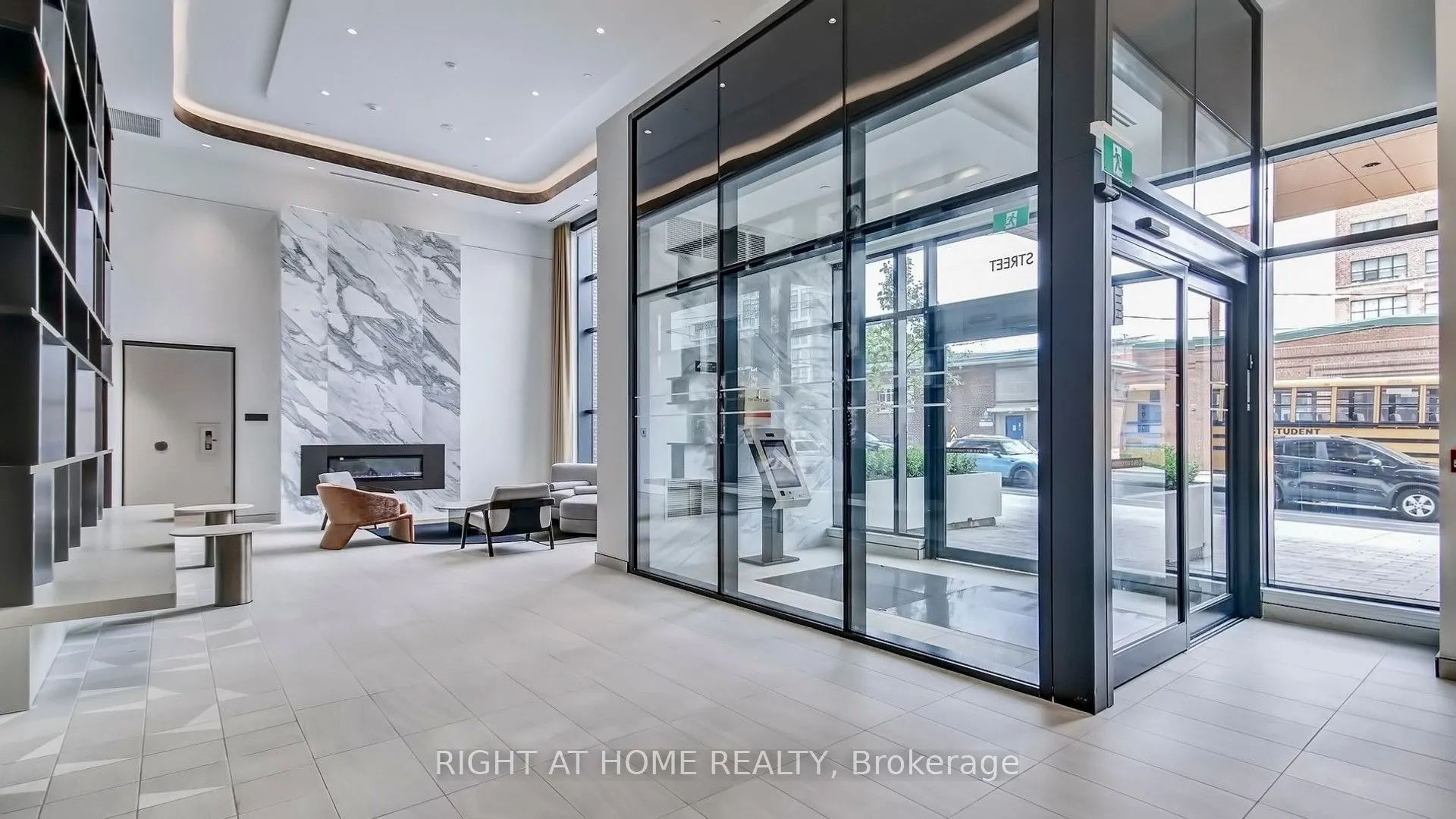 130 River Street, #1406