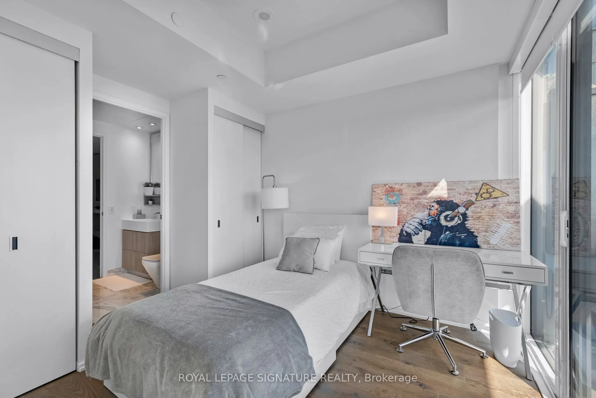 5 Soudan Avenue, #2814