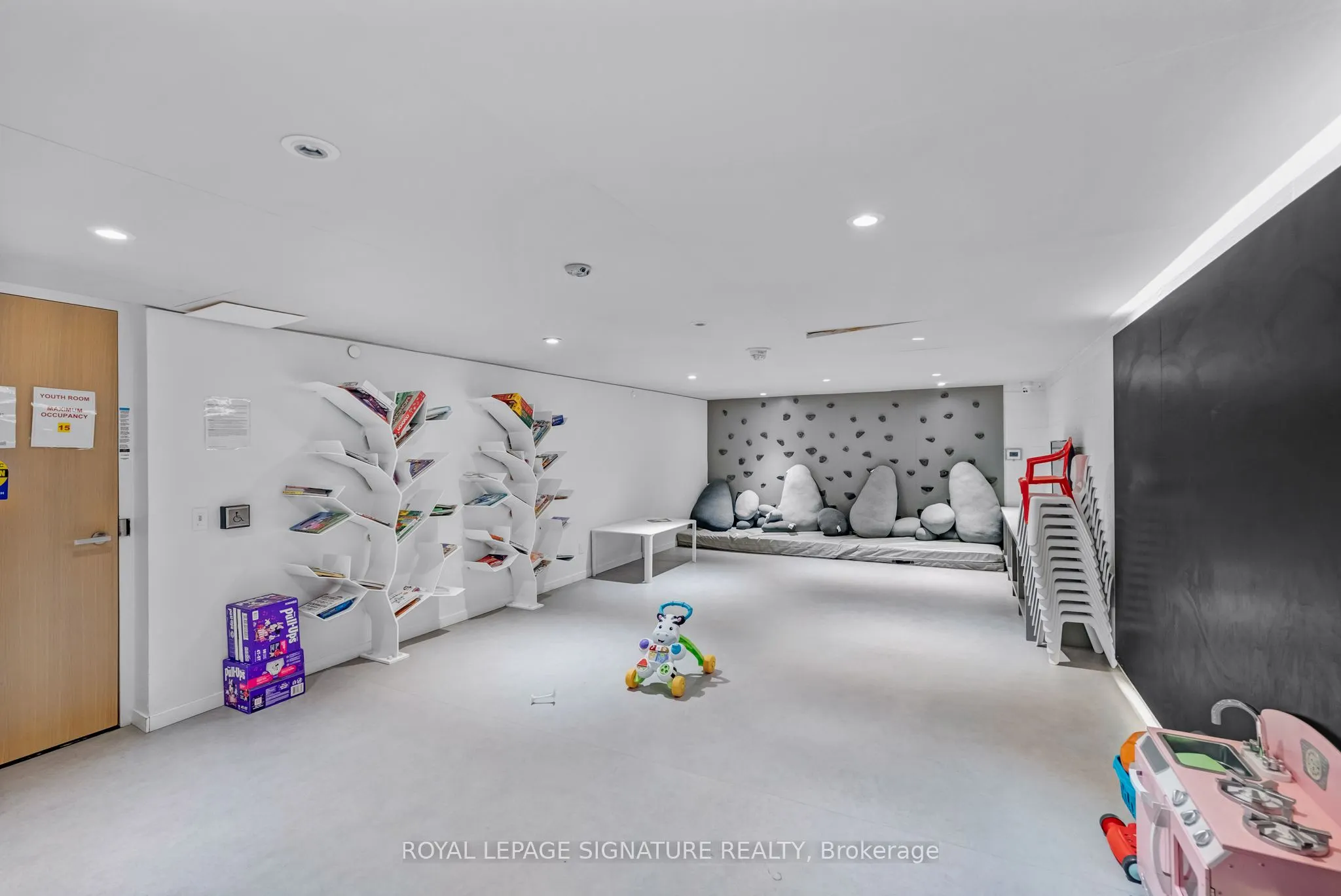 5 Soudan Avenue, #2814