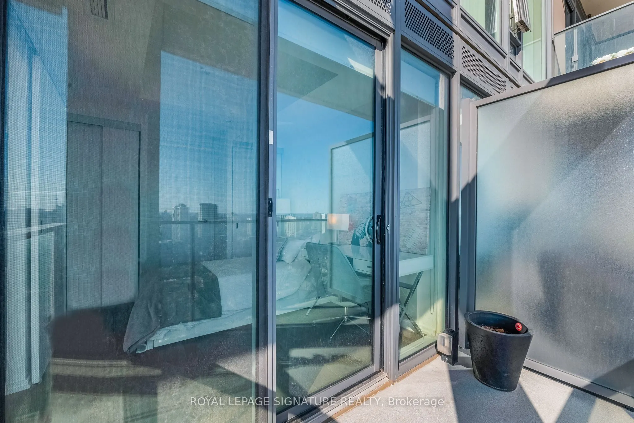 5 Soudan Avenue, #2814