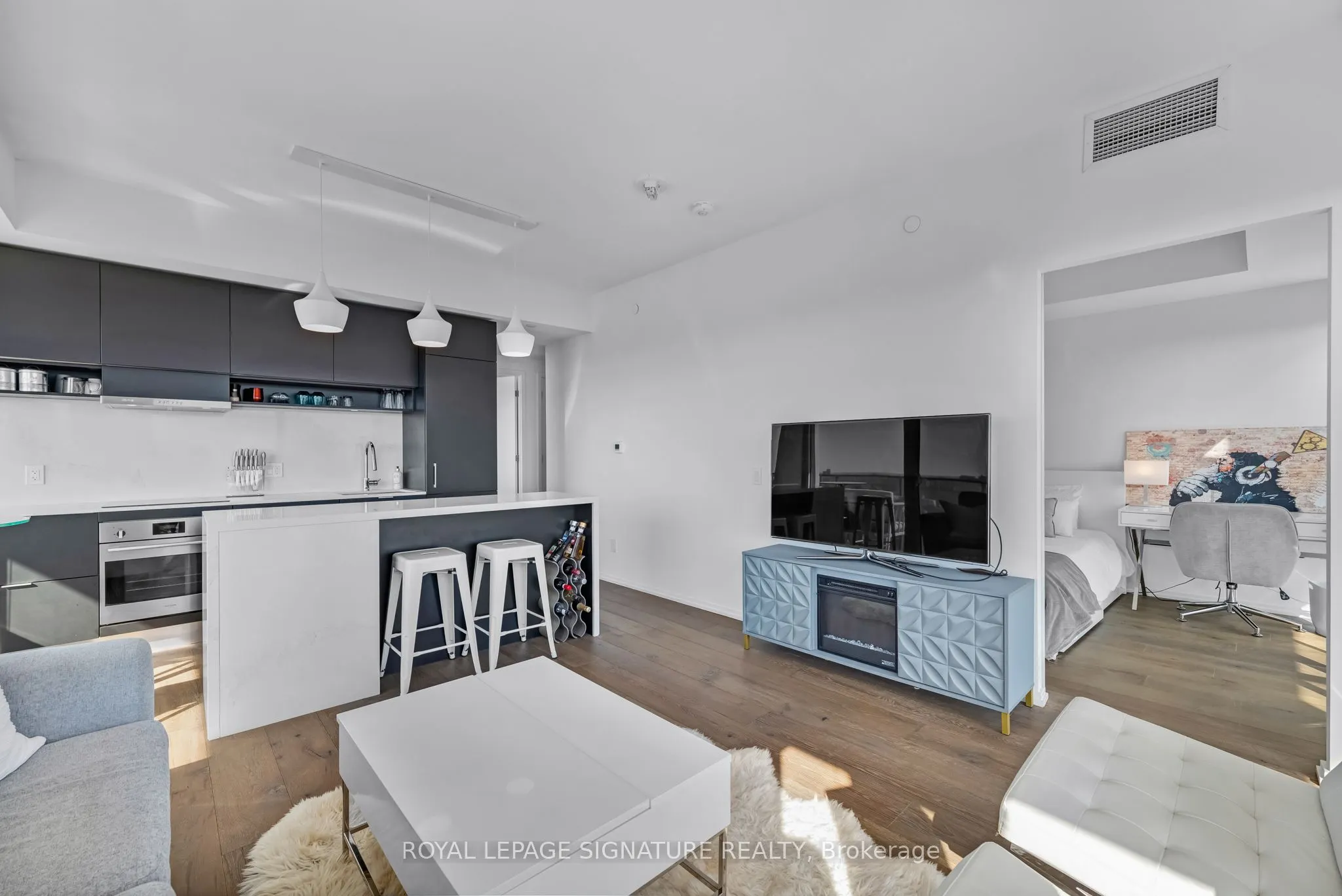 5 Soudan Avenue, #2814