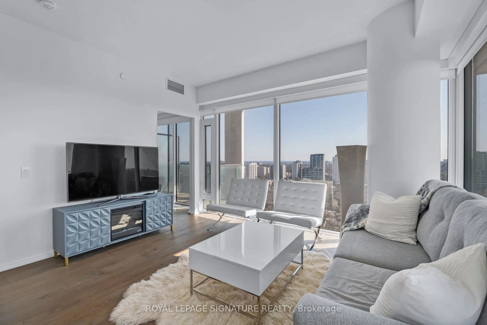 5 Soudan Avenue, #2814