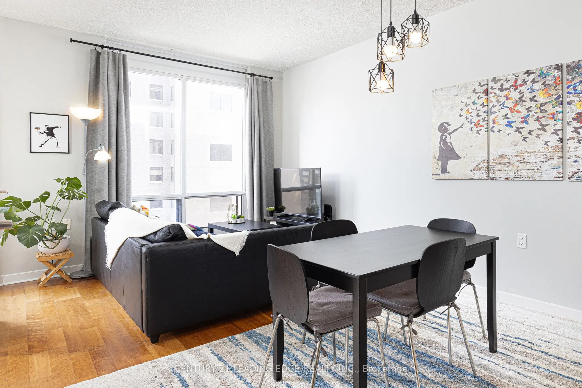 85 Bloor Street E, #1413